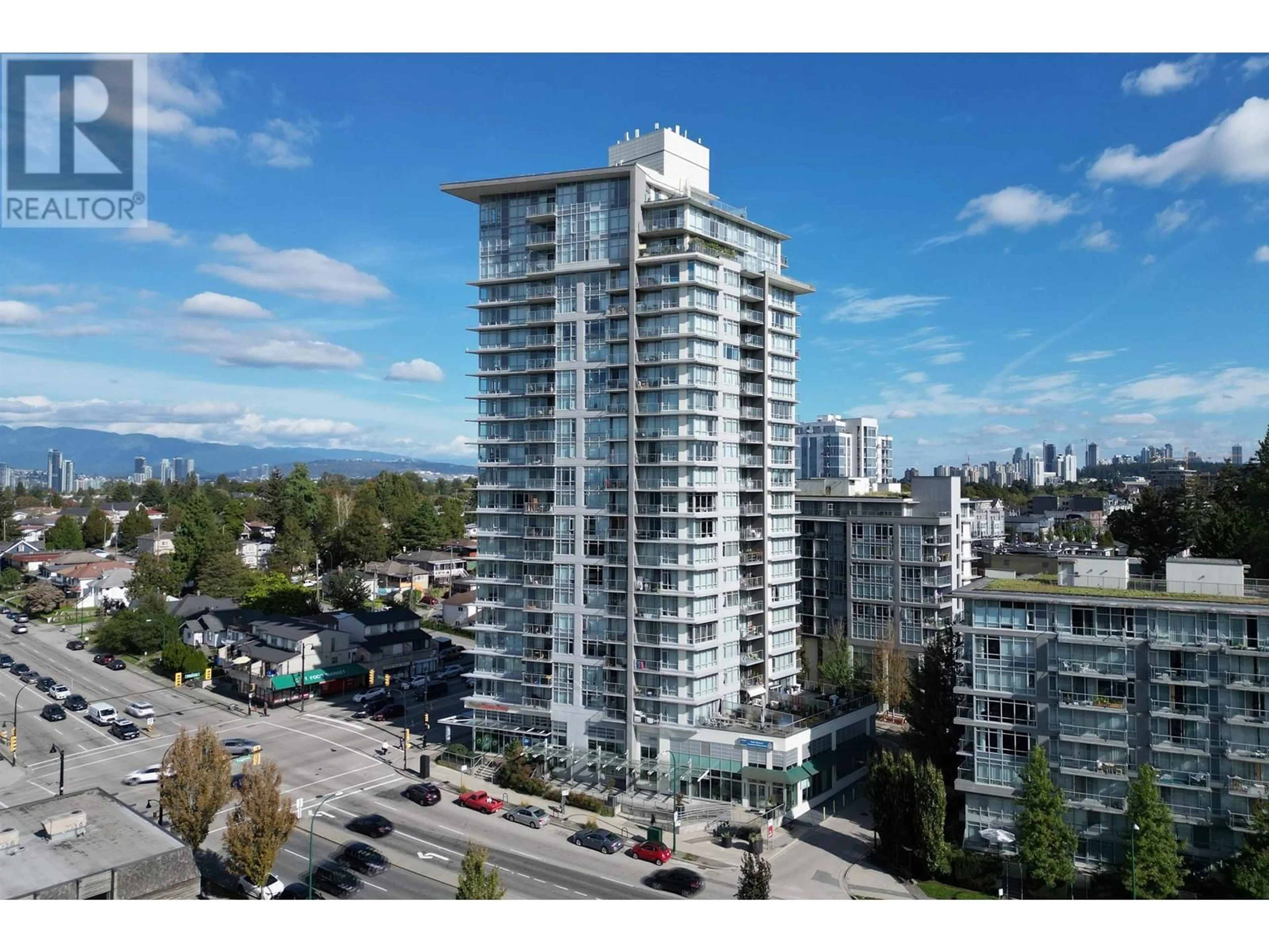 A pic from exterior of the house or condo, the view of city buildings for 906 4815 ELDORADO MEWS, Vancouver British Columbia V5R0B2