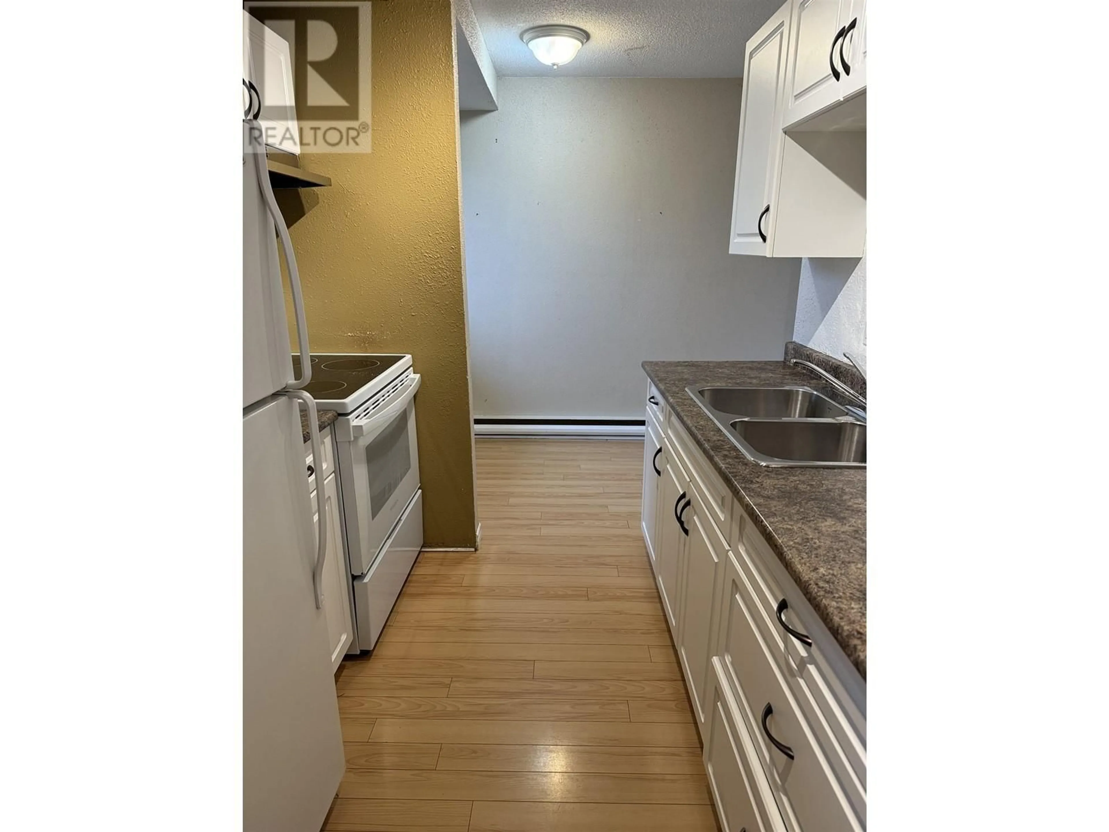 Standard kitchen, not visible floor for 31 301 STUART DRIVE, Mackenzie British Columbia V0J2C0