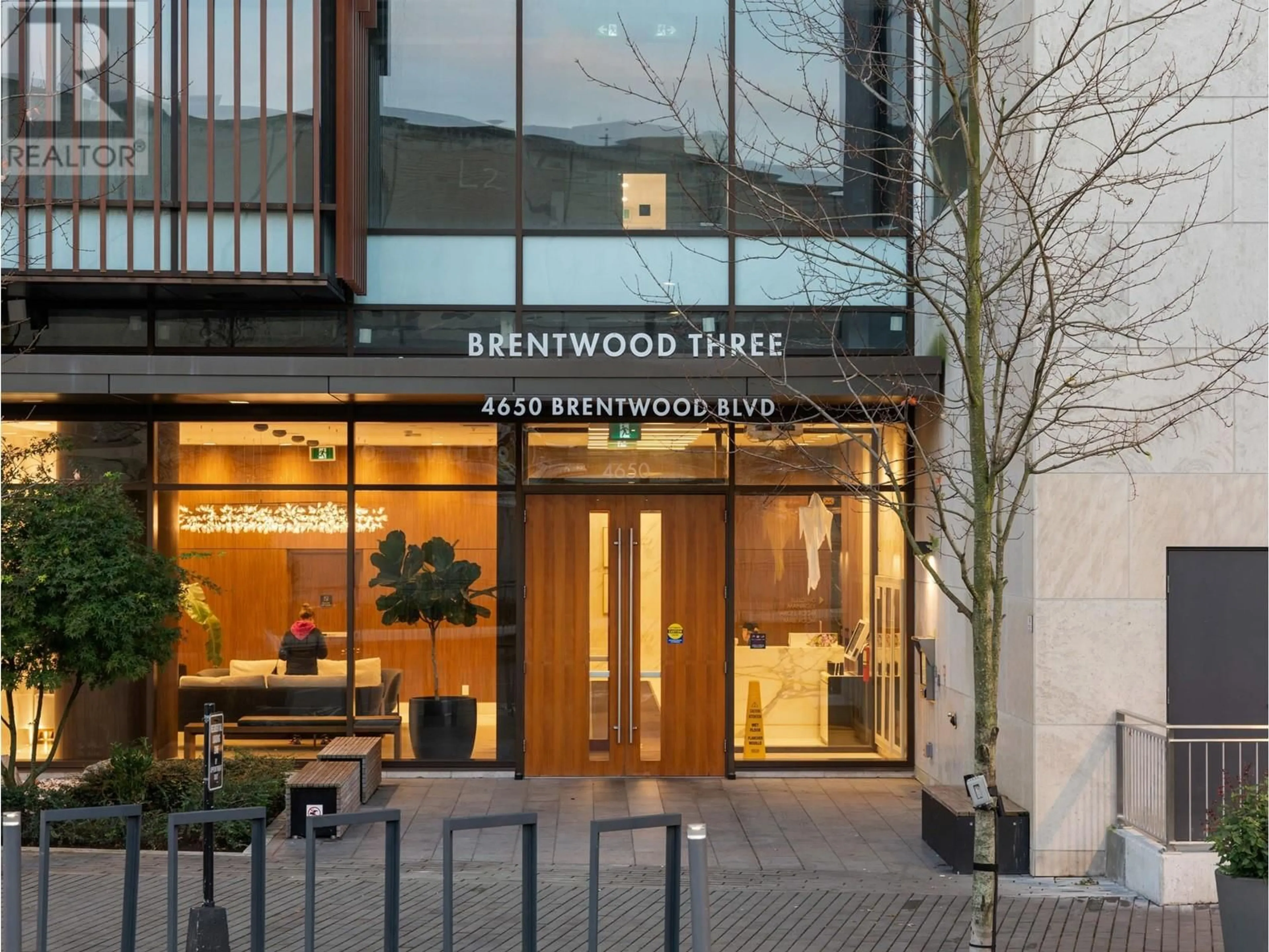 Indoor foyer, wood floors for 4507 4650 BRENTWOOD BOULEVARD, Burnaby British Columbia V5C0M3