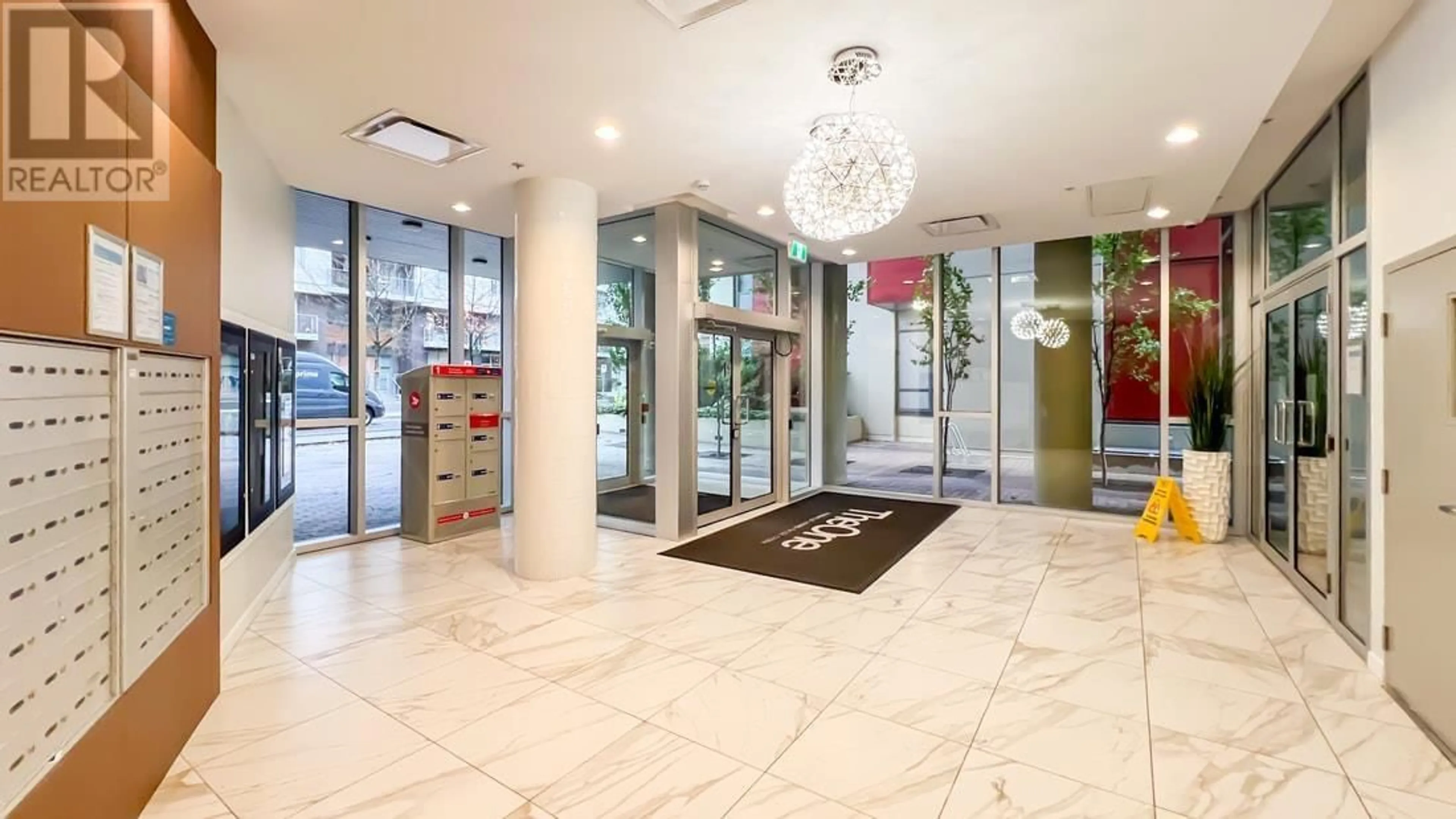 Indoor lobby, ceramic floors for 602 88 W 1ST AVENUE, Vancouver British Columbia V5Y0K2