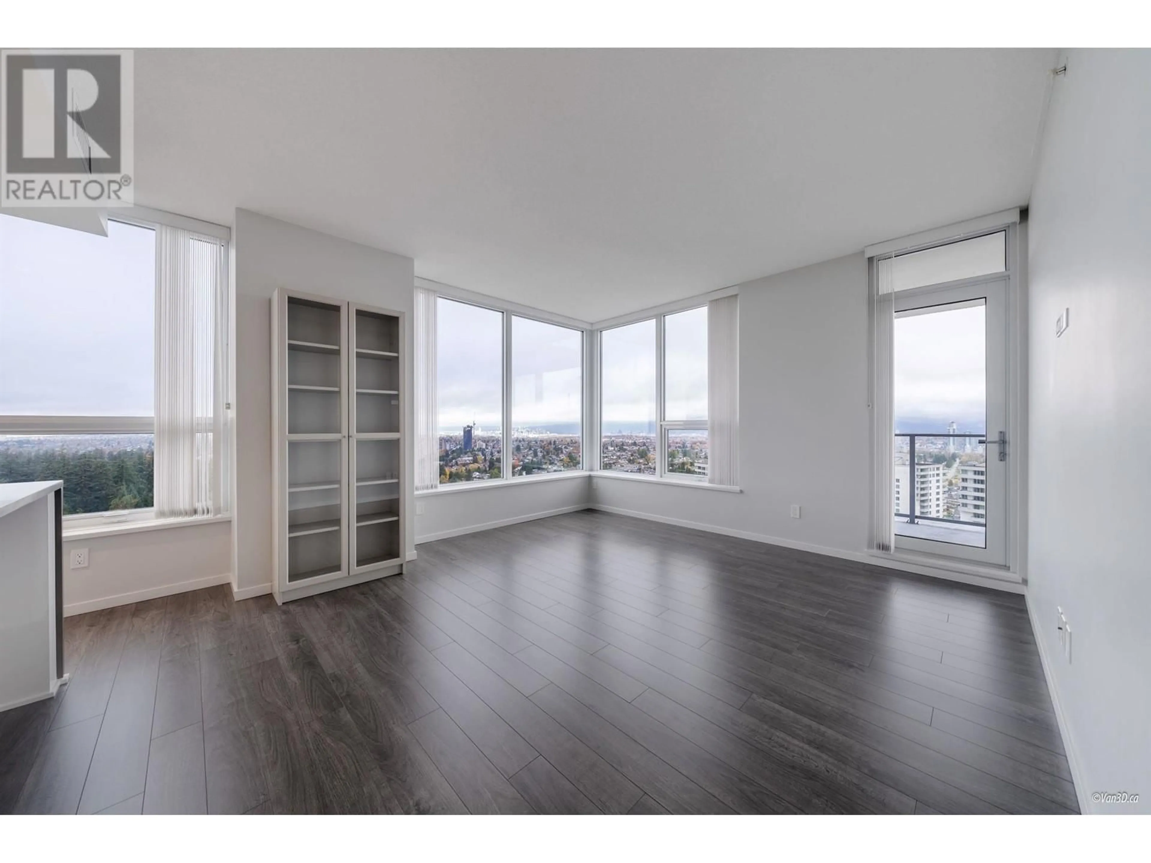 A pic of a room, wood floors for 2807 5883 BARKER AVENUE, Burnaby British Columbia V5H0G4