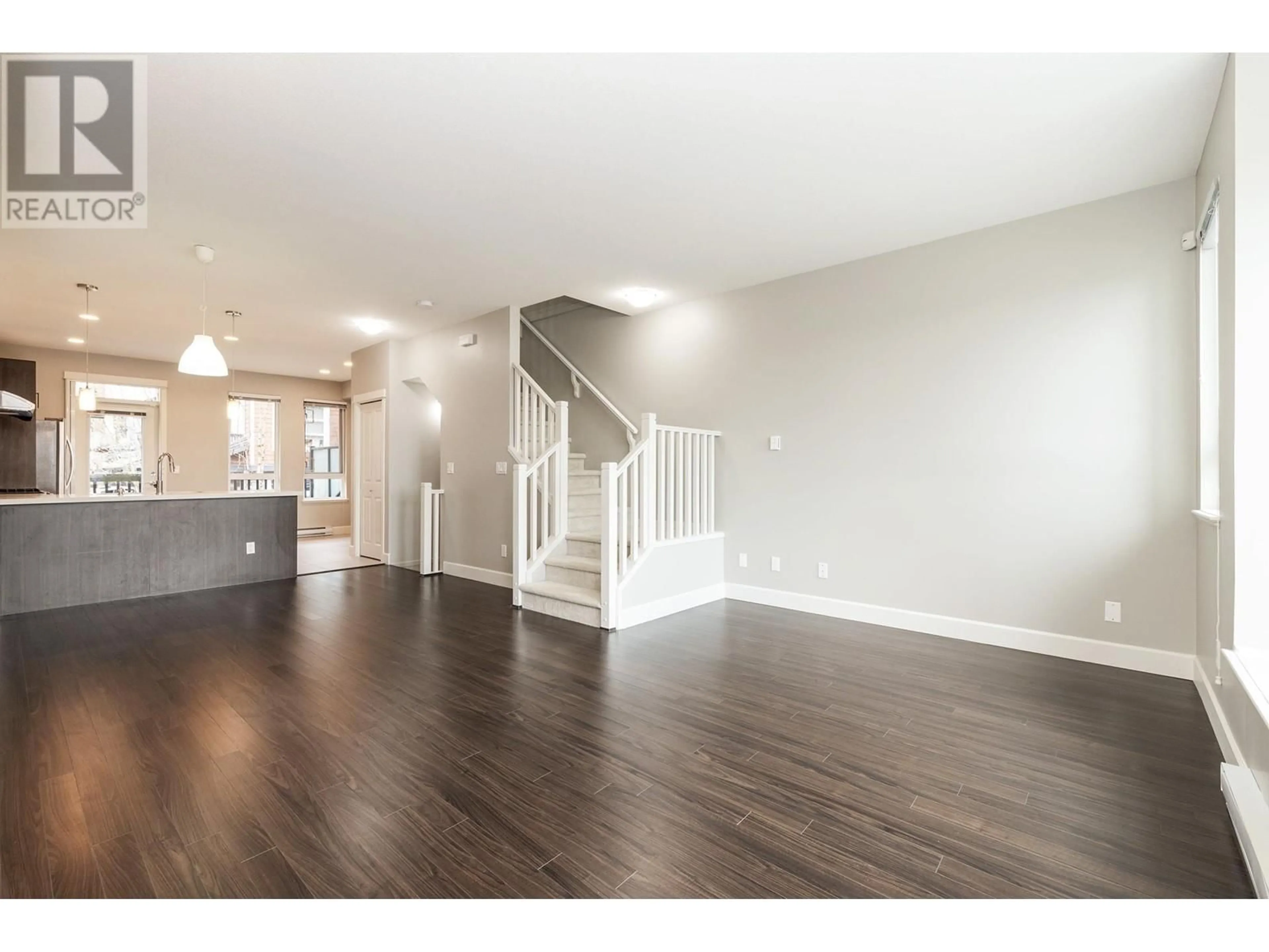 Indoor entryway, wood floors for 30 3431 GALLOWAY AVENUE, Coquitlam British Columbia V3E0G8