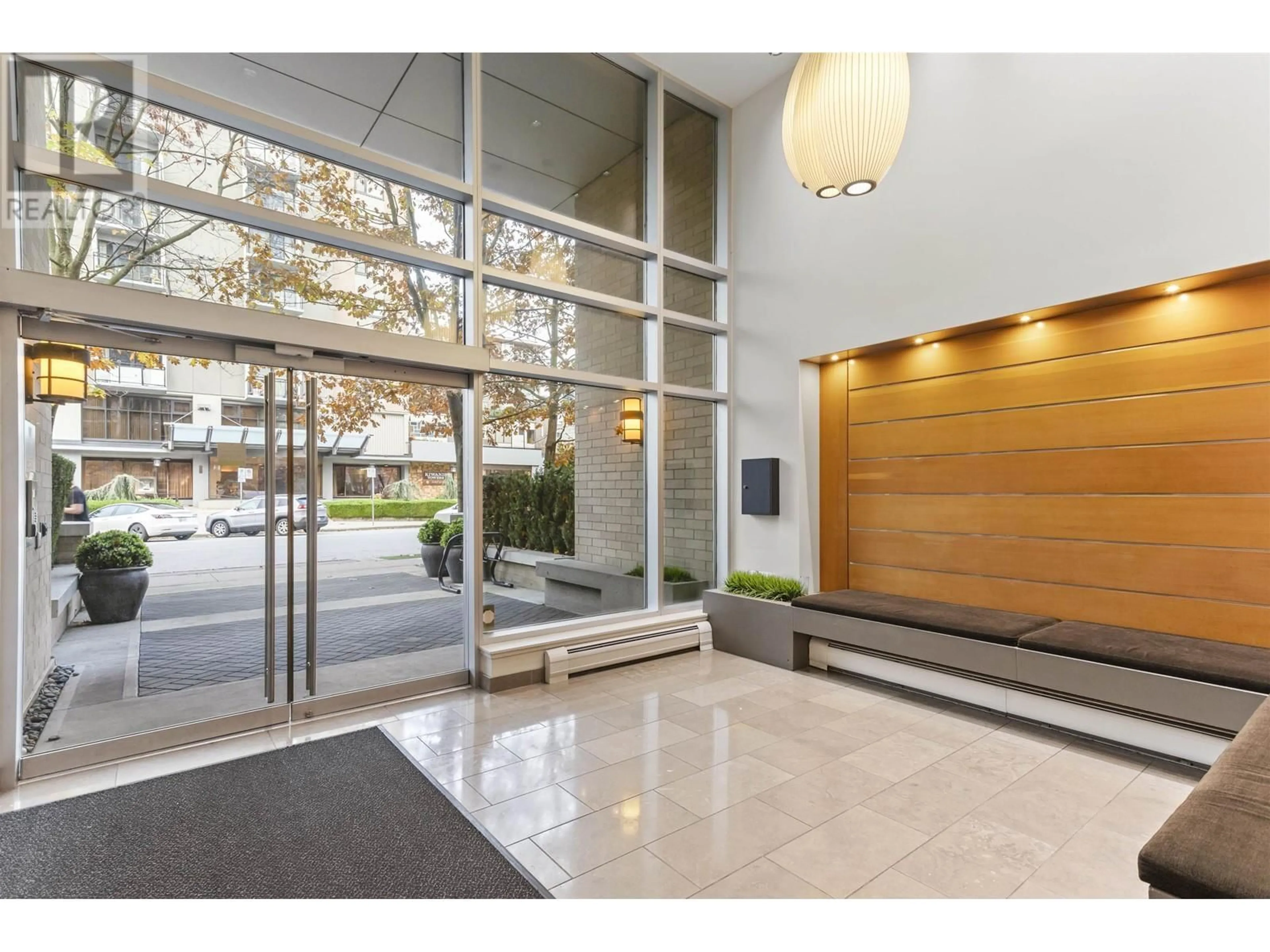 Indoor lobby, wood floors for 502 175 W 2ND STREET, North Vancouver British Columbia V7M0A5