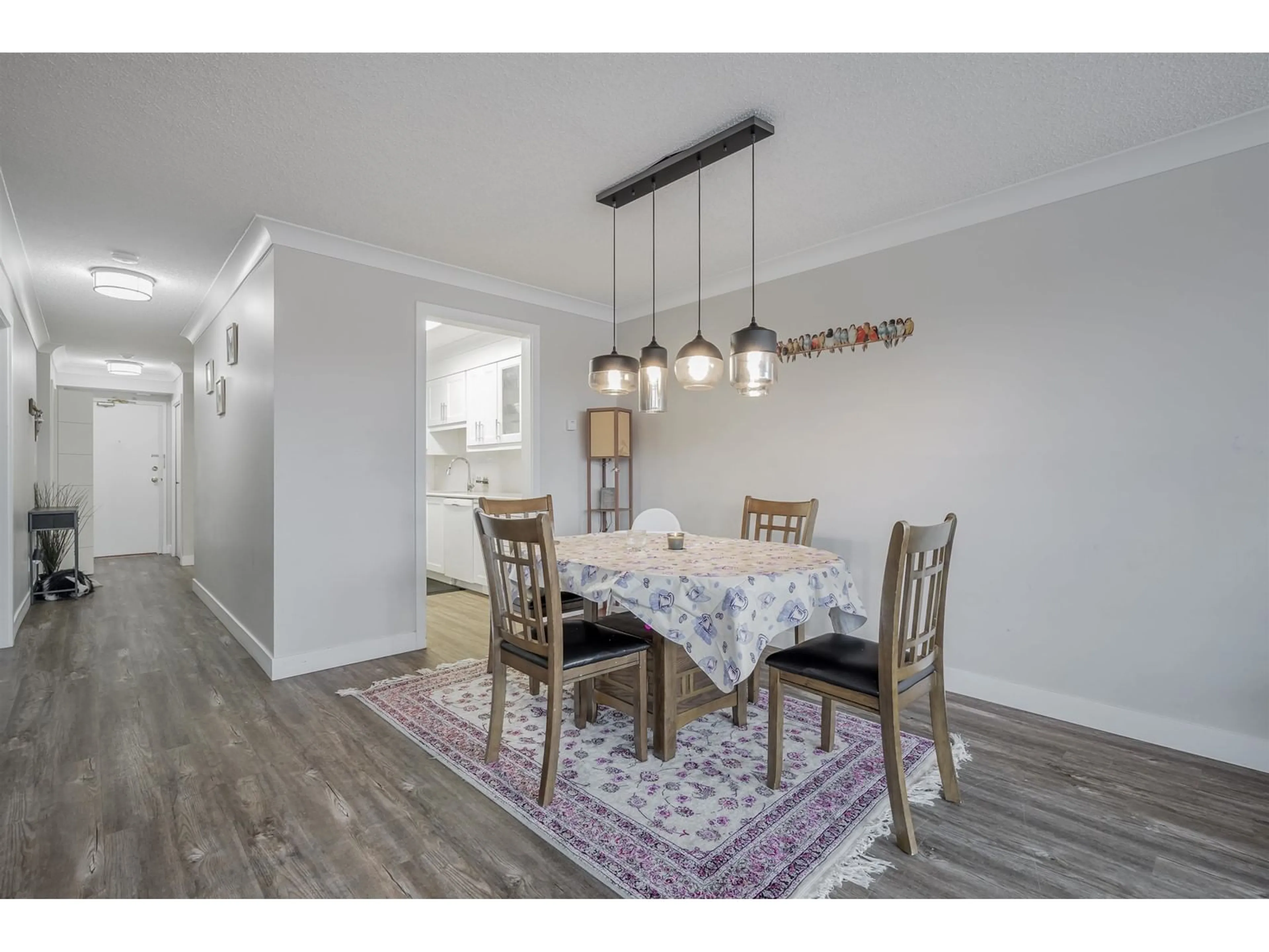 Dining room, wood floors, cottage for 307 11881 88 AVENUE, Delta British Columbia V4C8A2