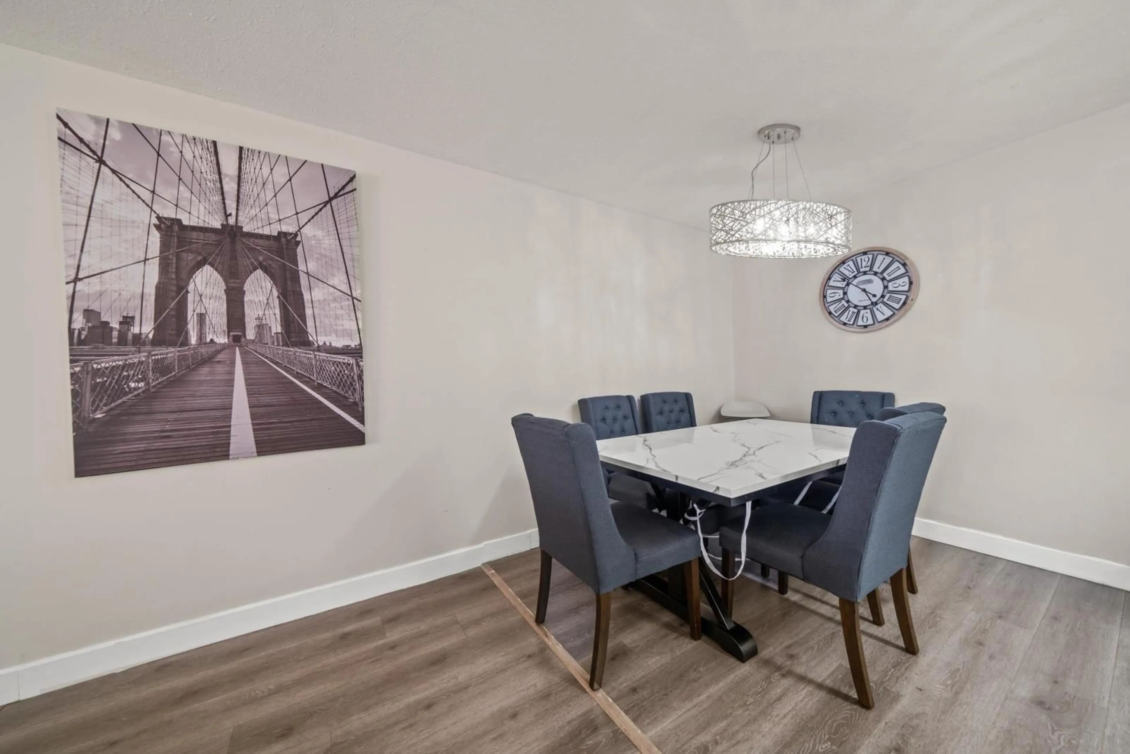 Dining room, wood floors, cottage for 321 7694 EVANS ROAD, Chilliwack British Columbia V2R3W3