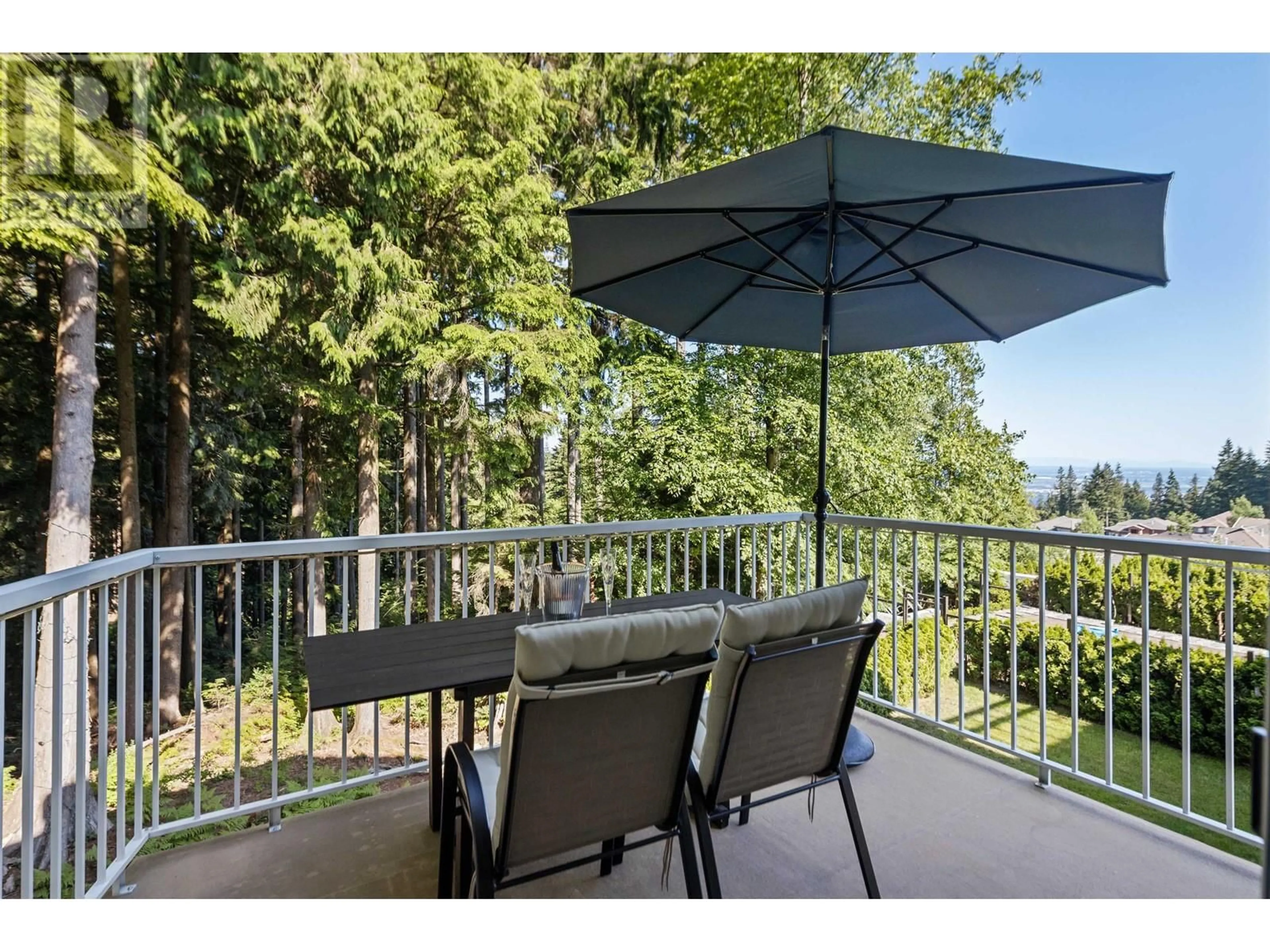 Patio, the fenced backyard for 2205 PARKWAY BOULEVARD, Coquitlam British Columbia V3E3P8