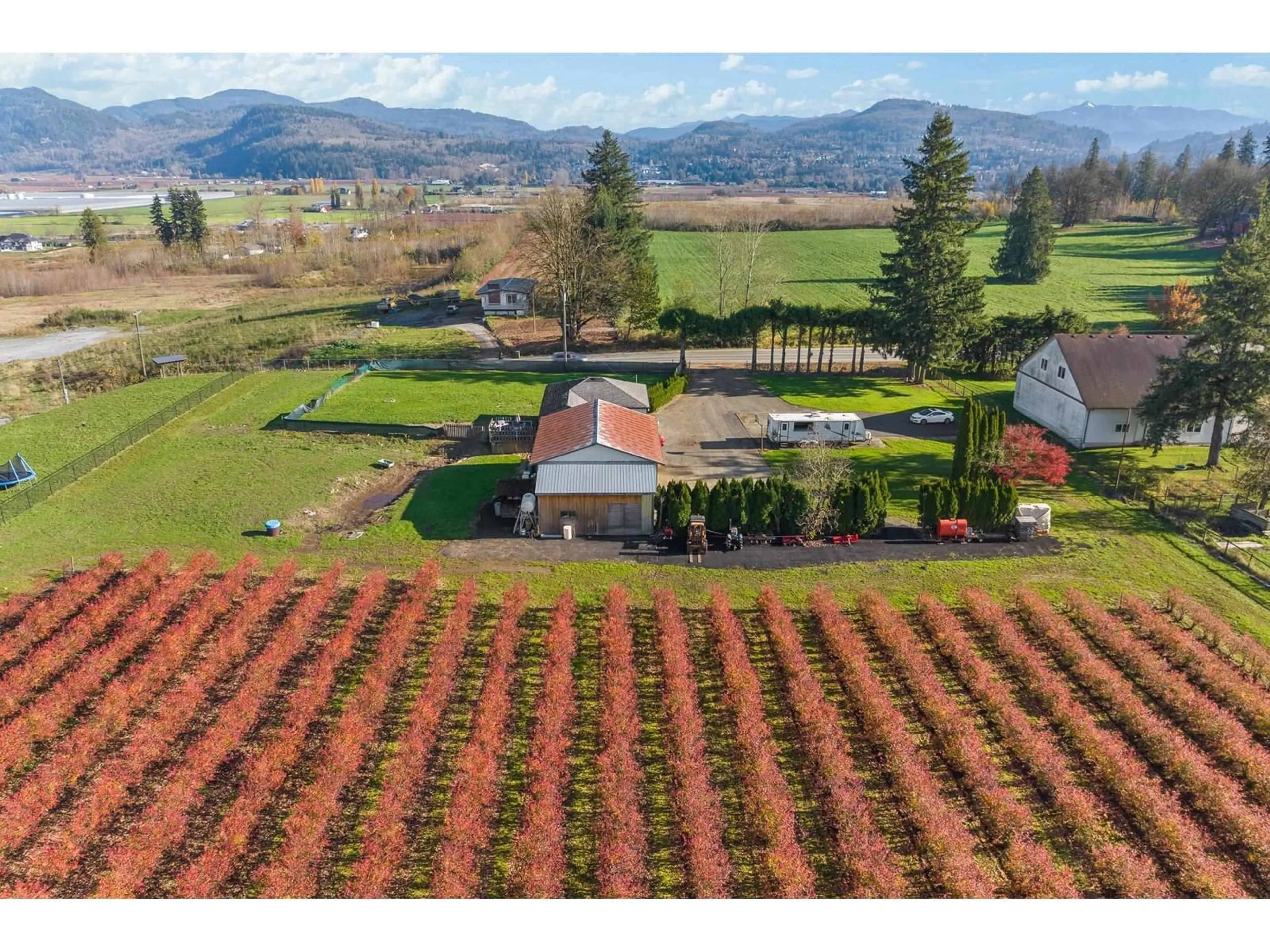 Patio, the fenced backyard for 4267 SELDON ROAD, Abbotsford British Columbia V2S7T7