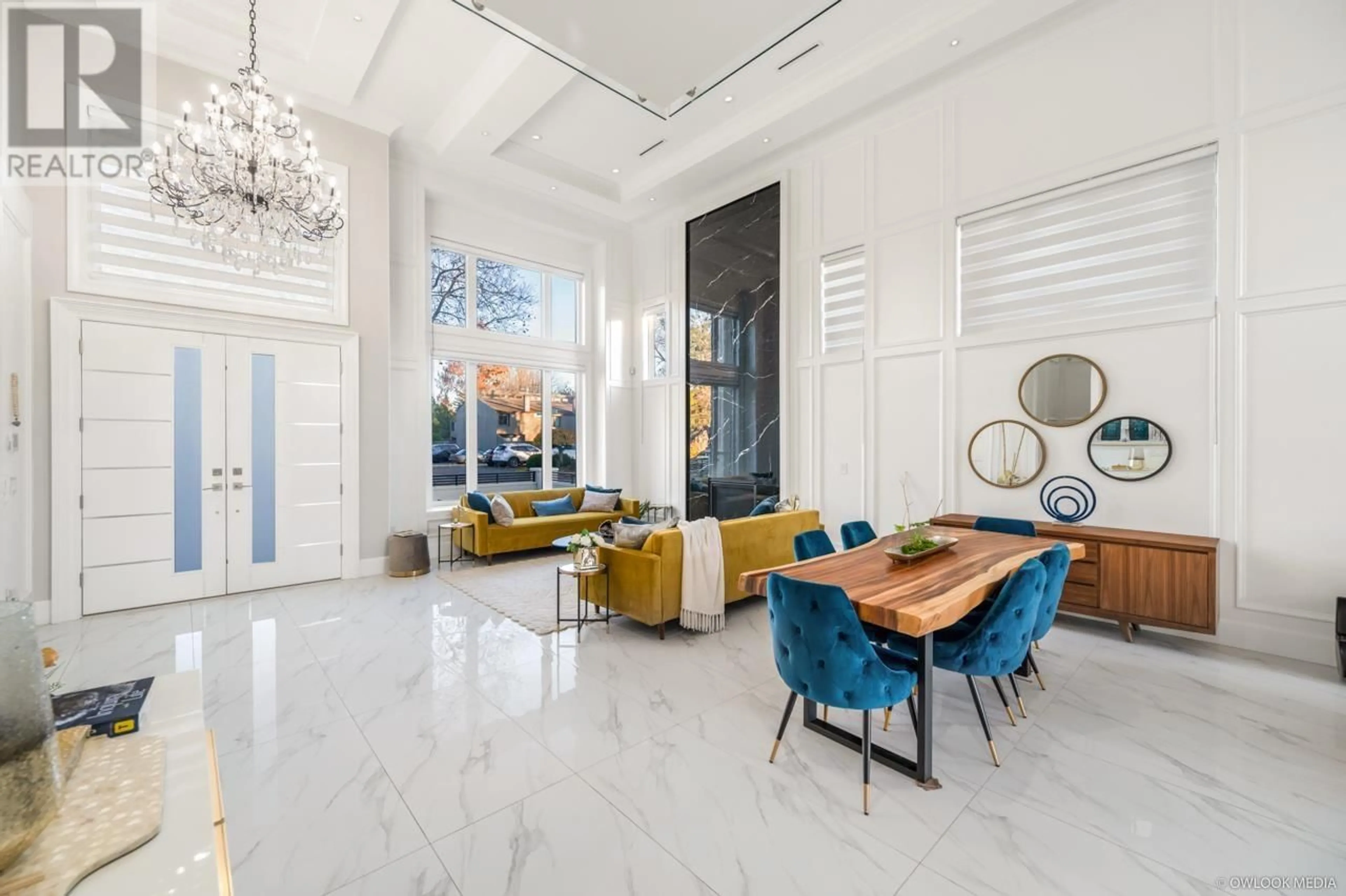 Indoor lobby, ceramic floors for 9291 GLENALLAN DRIVE DRIVE, Richmond British Columbia V7A2S6