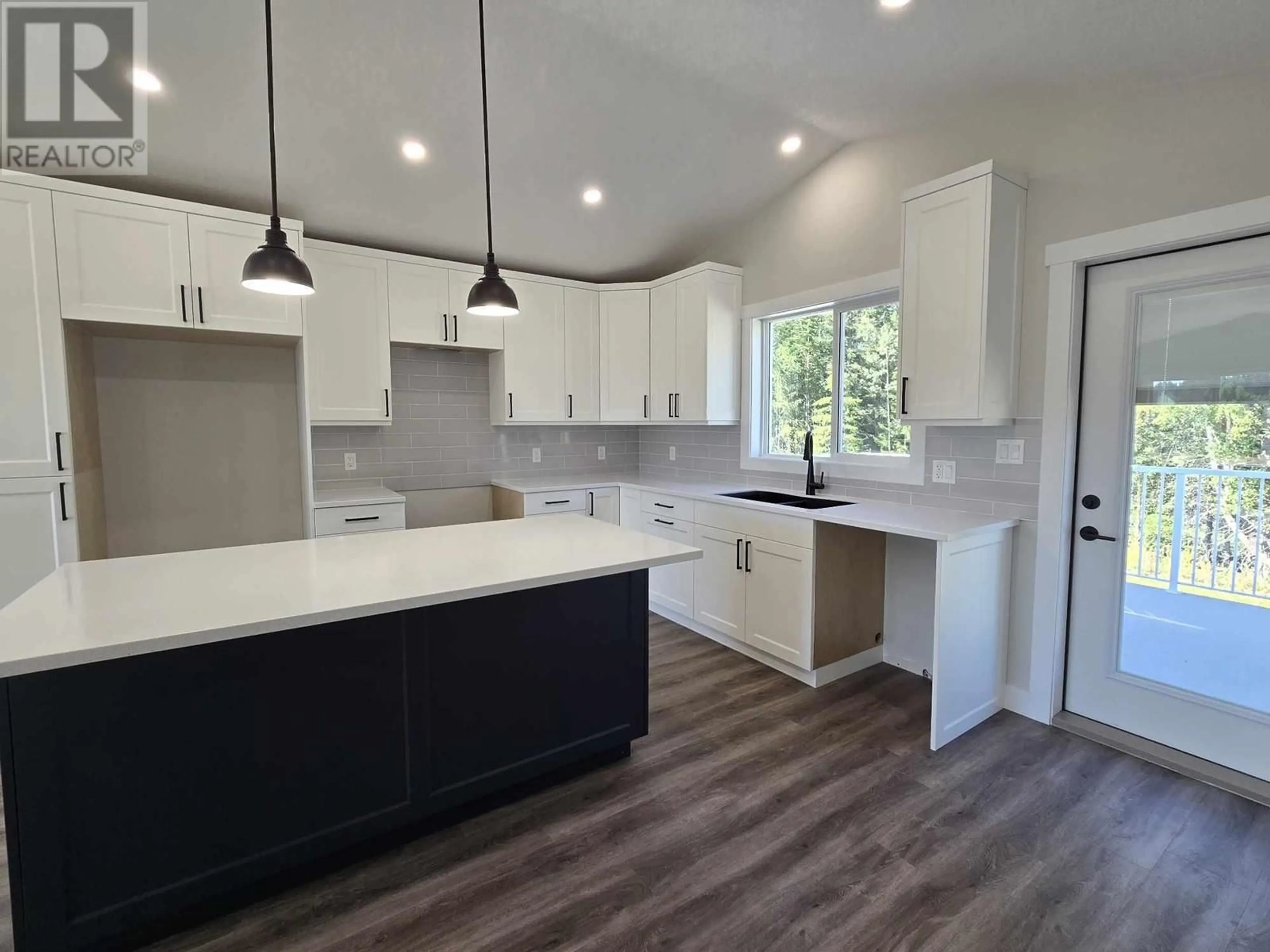 Open concept kitchen for 7220 HILLU ROAD, Prince George British Columbia V2K0B4