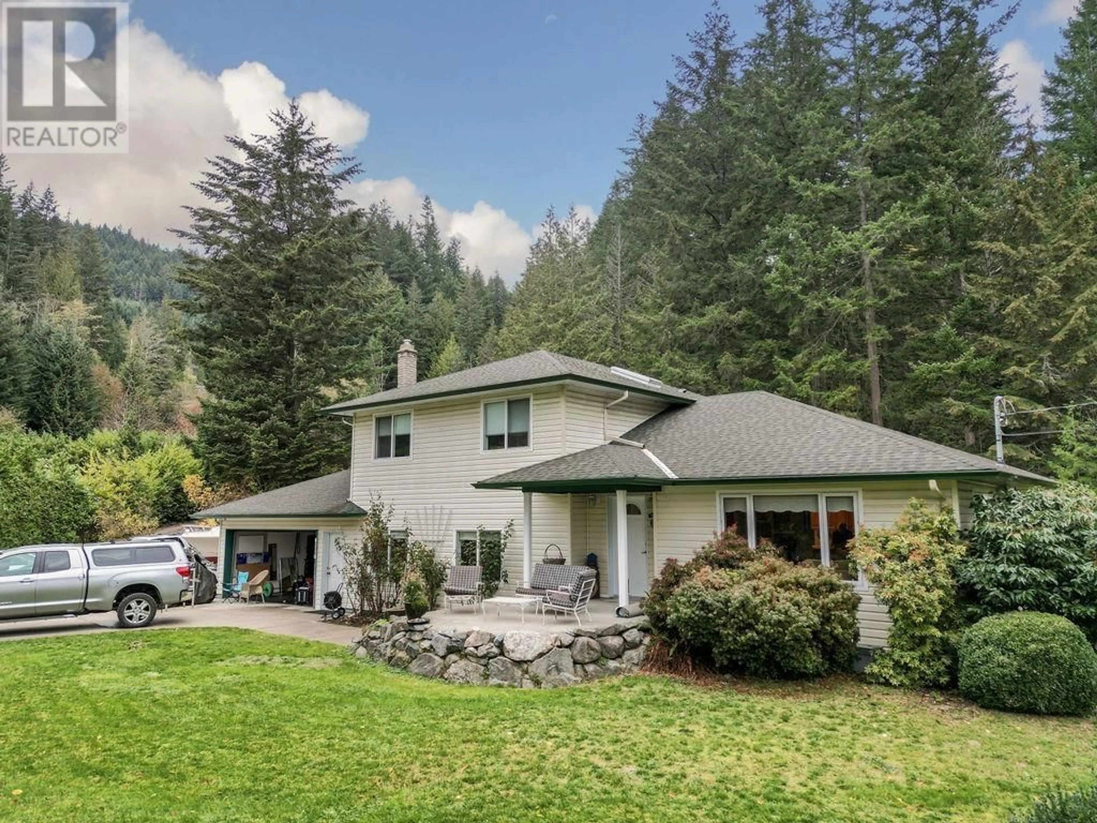 Home with vinyl exterior material, mountain view for 1270 REED ROAD, Gibsons British Columbia V0N1V7