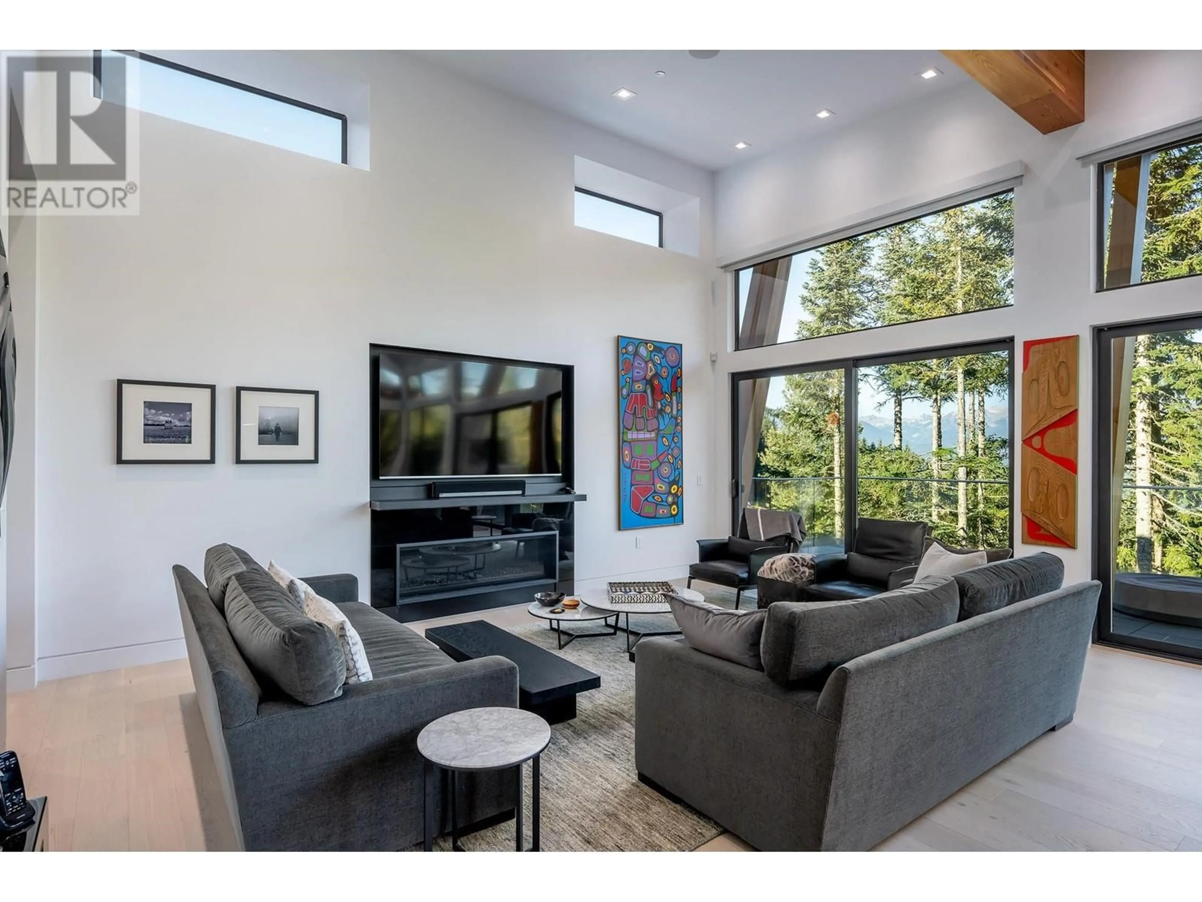 Living room for 2909 KADENWOOD DRIVE, Whistler British Columbia V8E0L6