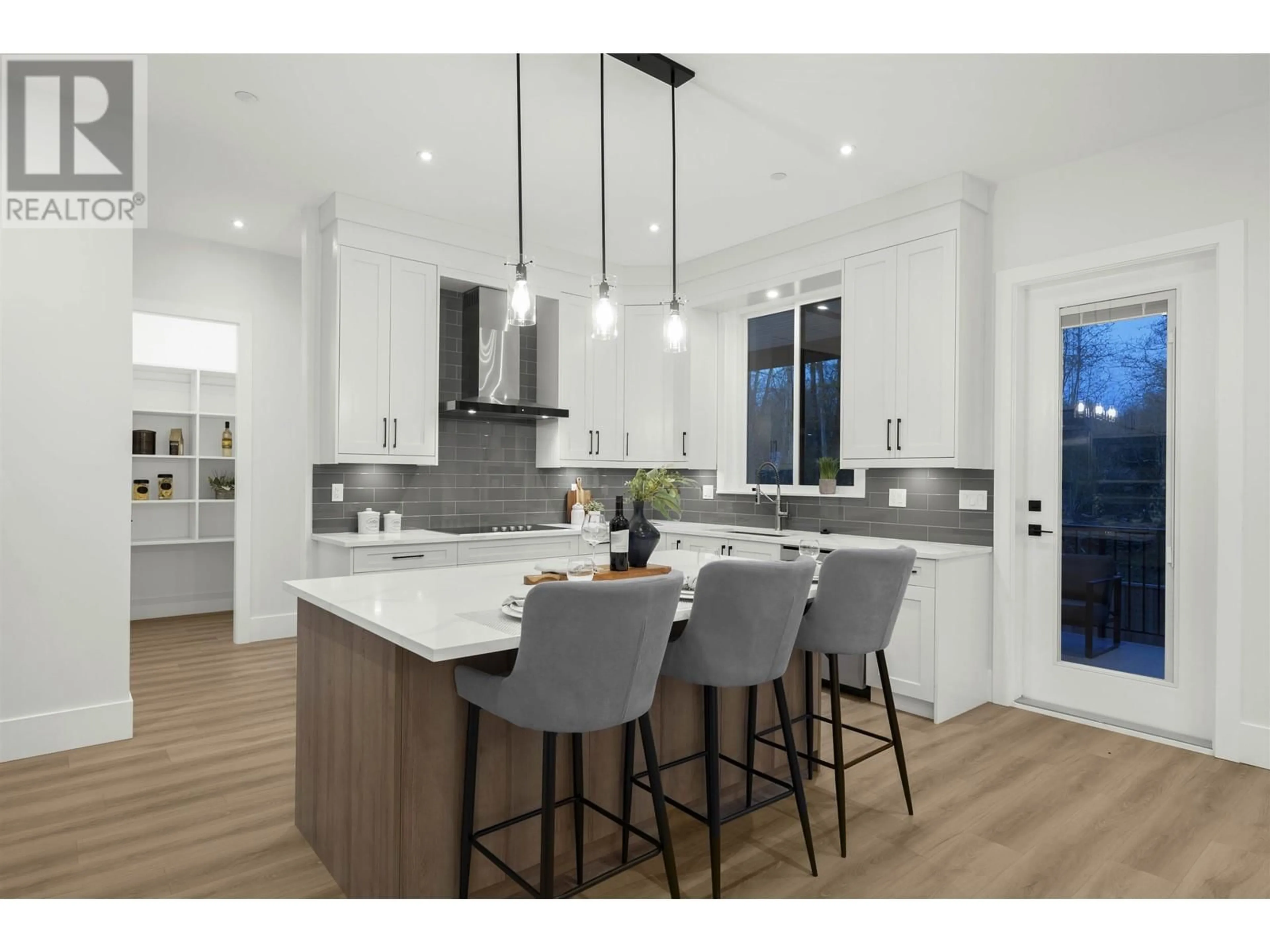 Open concept kitchen, wood/laminate floor for 11018 243B STREET, Maple Ridge British Columbia V2W1H5