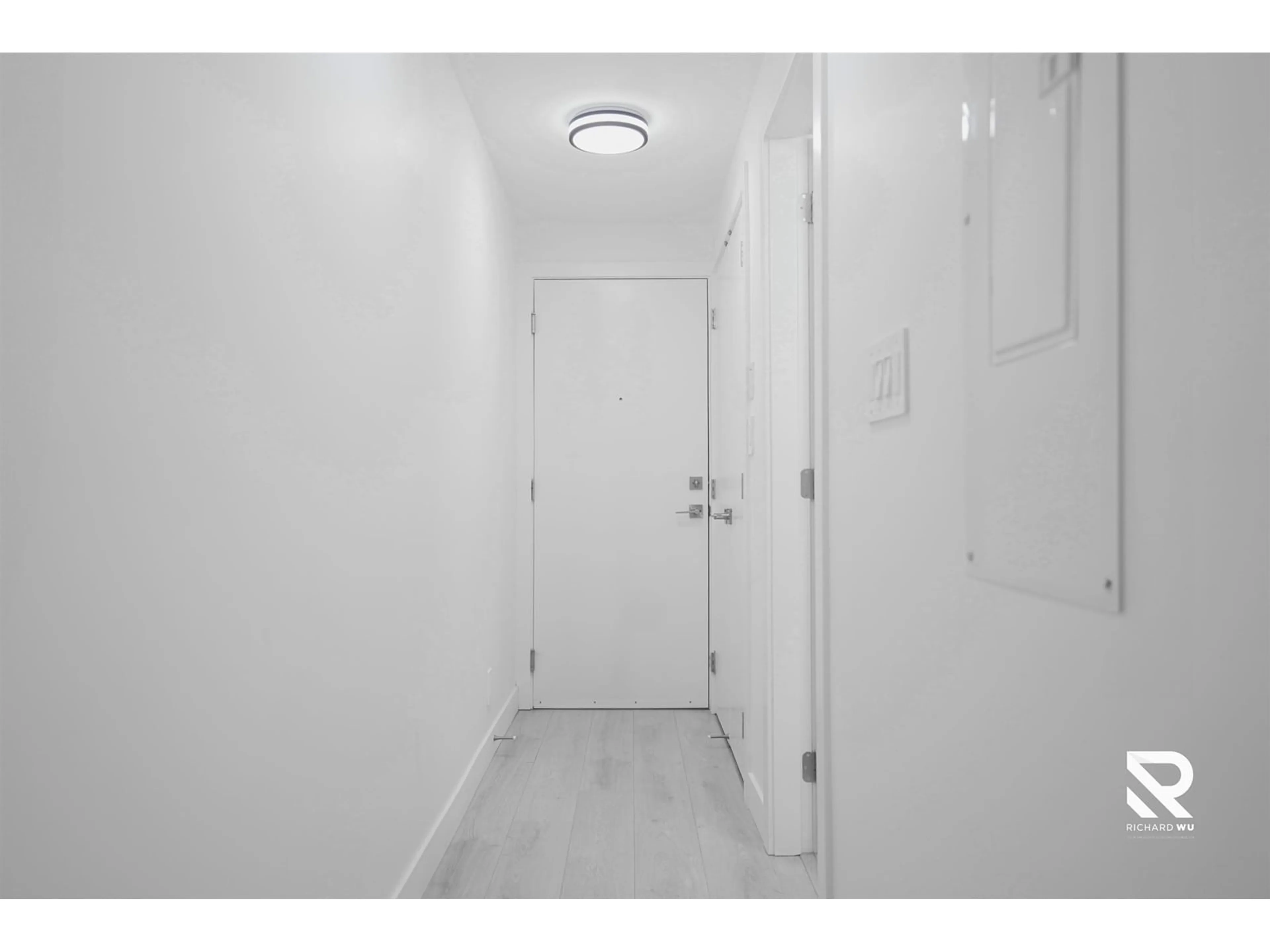 Indoor entryway, not visible floor for 311 10616 132 STREET, Surrey British Columbia V3T3V8