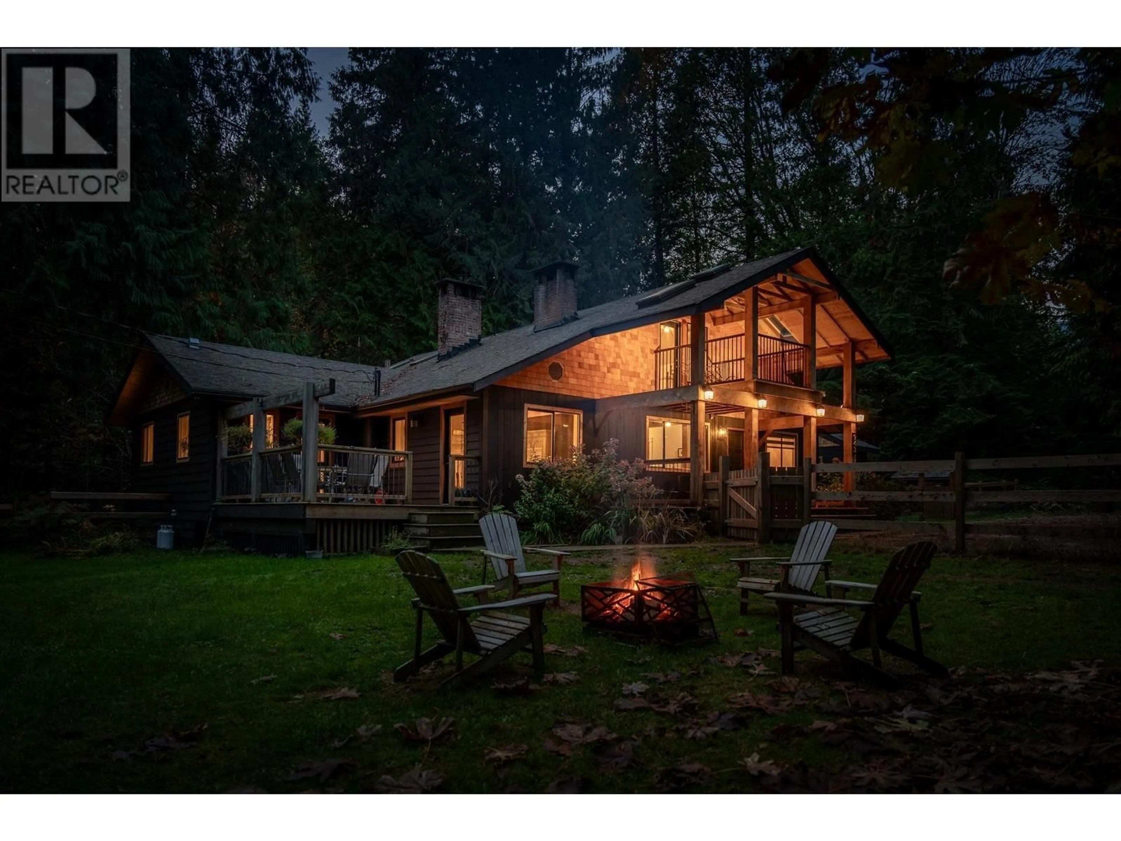 Patio, cottage for 943 937 STEWART ROAD, Gibsons British Columbia V0N1V7