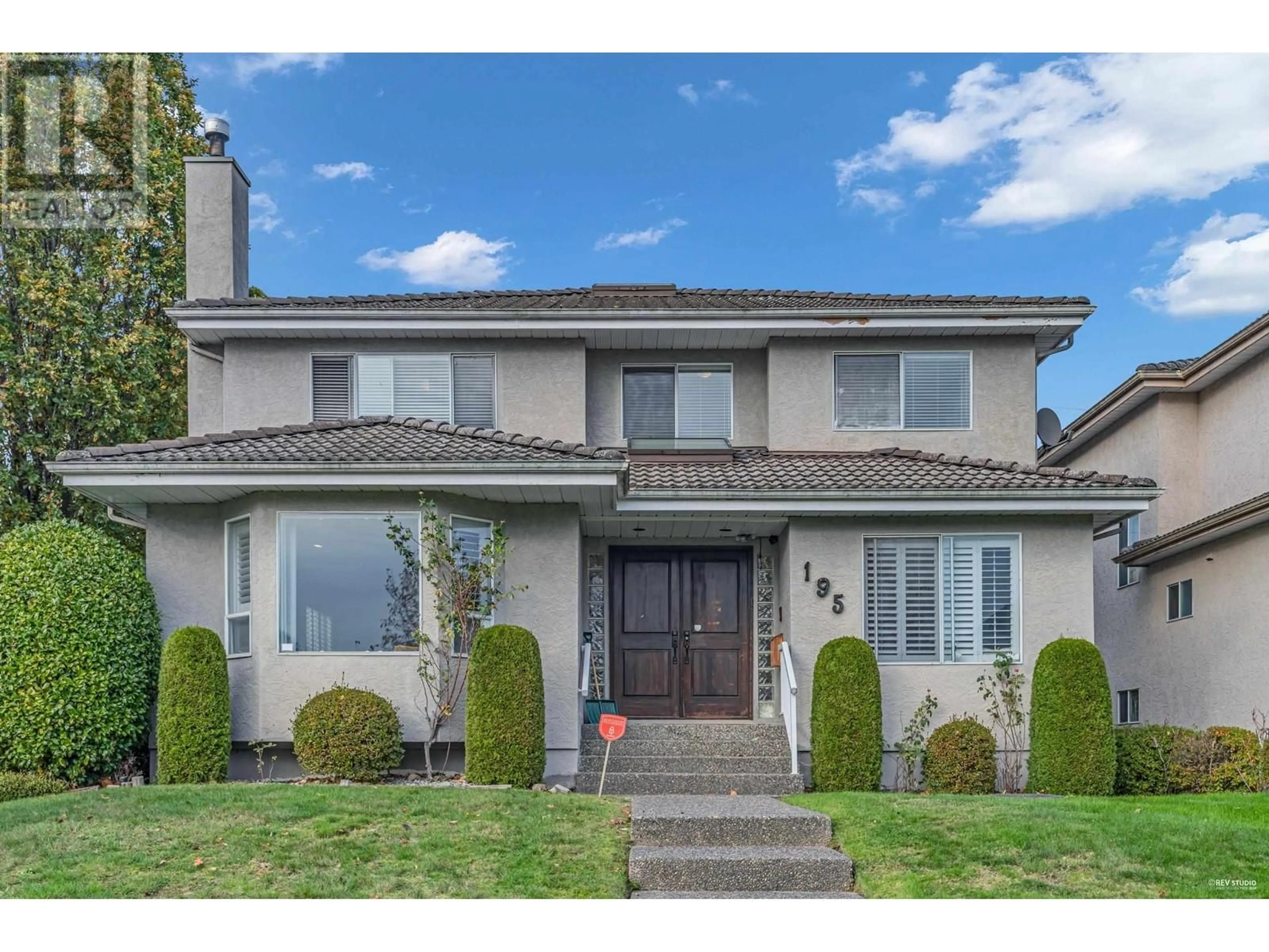 Frontside or backside of a home for 195 W 45TH AVENUE, Vancouver British Columbia V5Y2W2