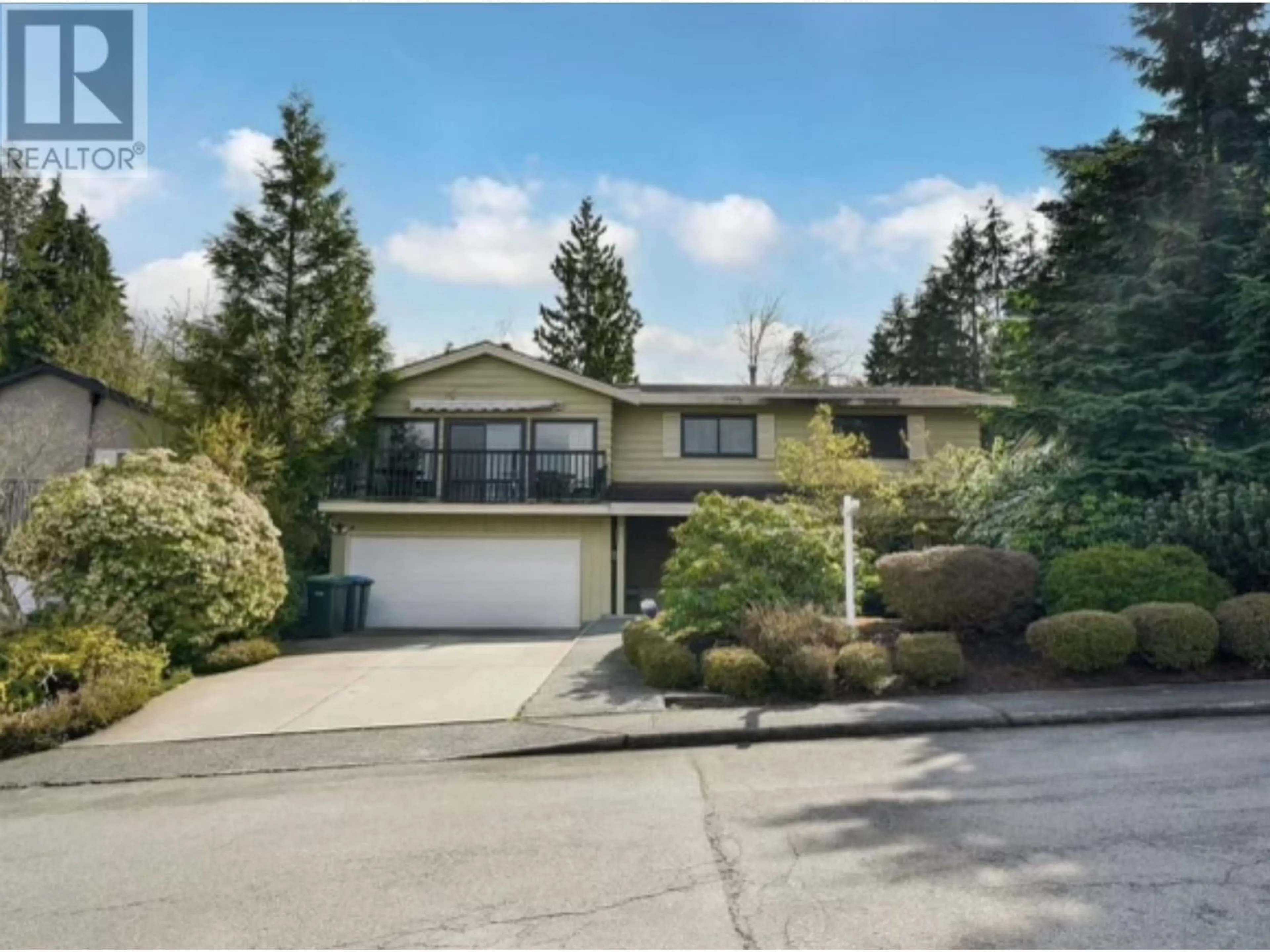 Frontside or backside of a home, the street view for 200 EDWARD CRESCENT, Port Moody British Columbia V3H2S6