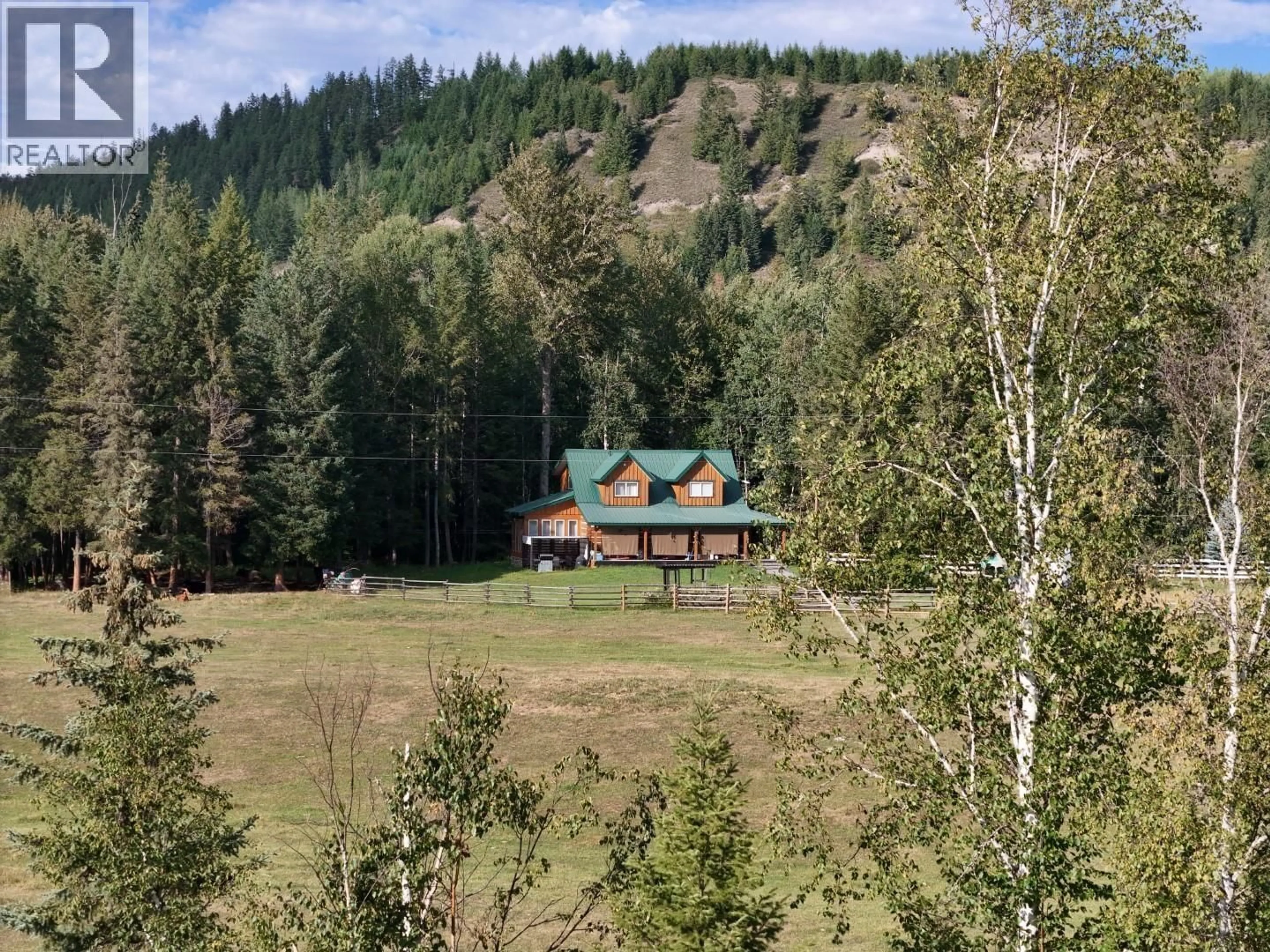 A pic from outside/outdoor area/front of a property/back of a property/a pic from drone, mountain view for 2301 KERSLEY-DALE LANDING ROAD, Quesnel British Columbia V2J6L7