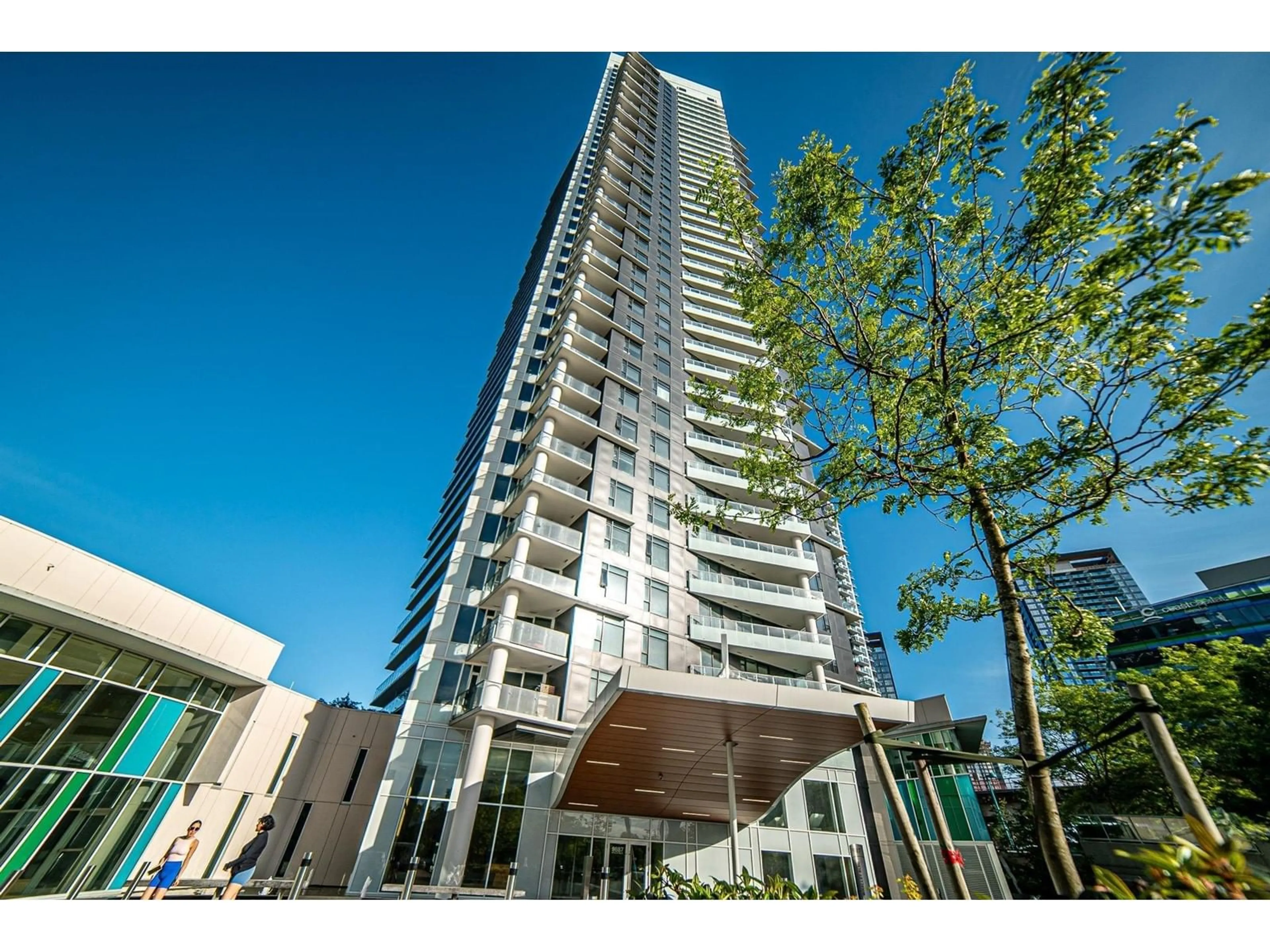 A pic from exterior of the house or condo for 1804 9887 WHALLEY BOULEVARD, Surrey British Columbia V3T0P4