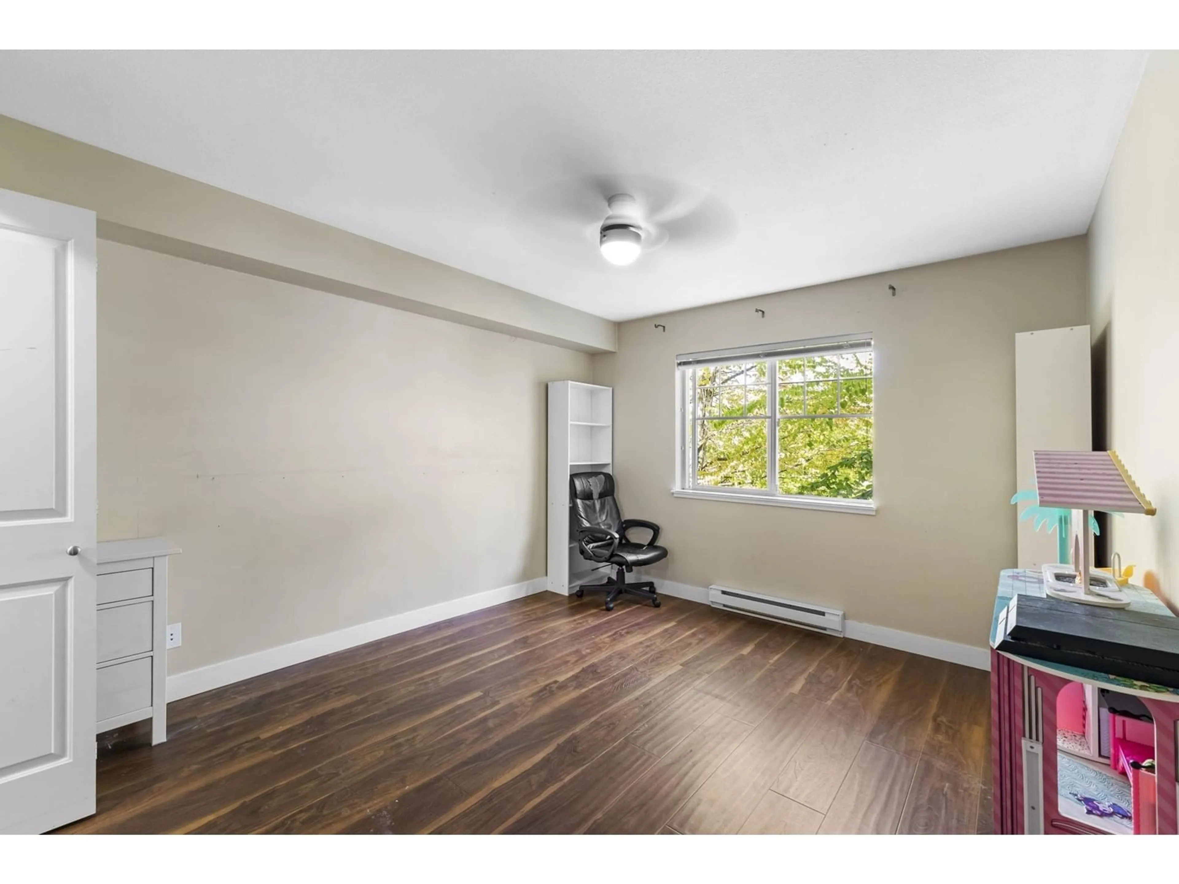 A pic of a room, wood floors for 211 19340 65 AVENUE, Surrey British Columbia V4N0A3