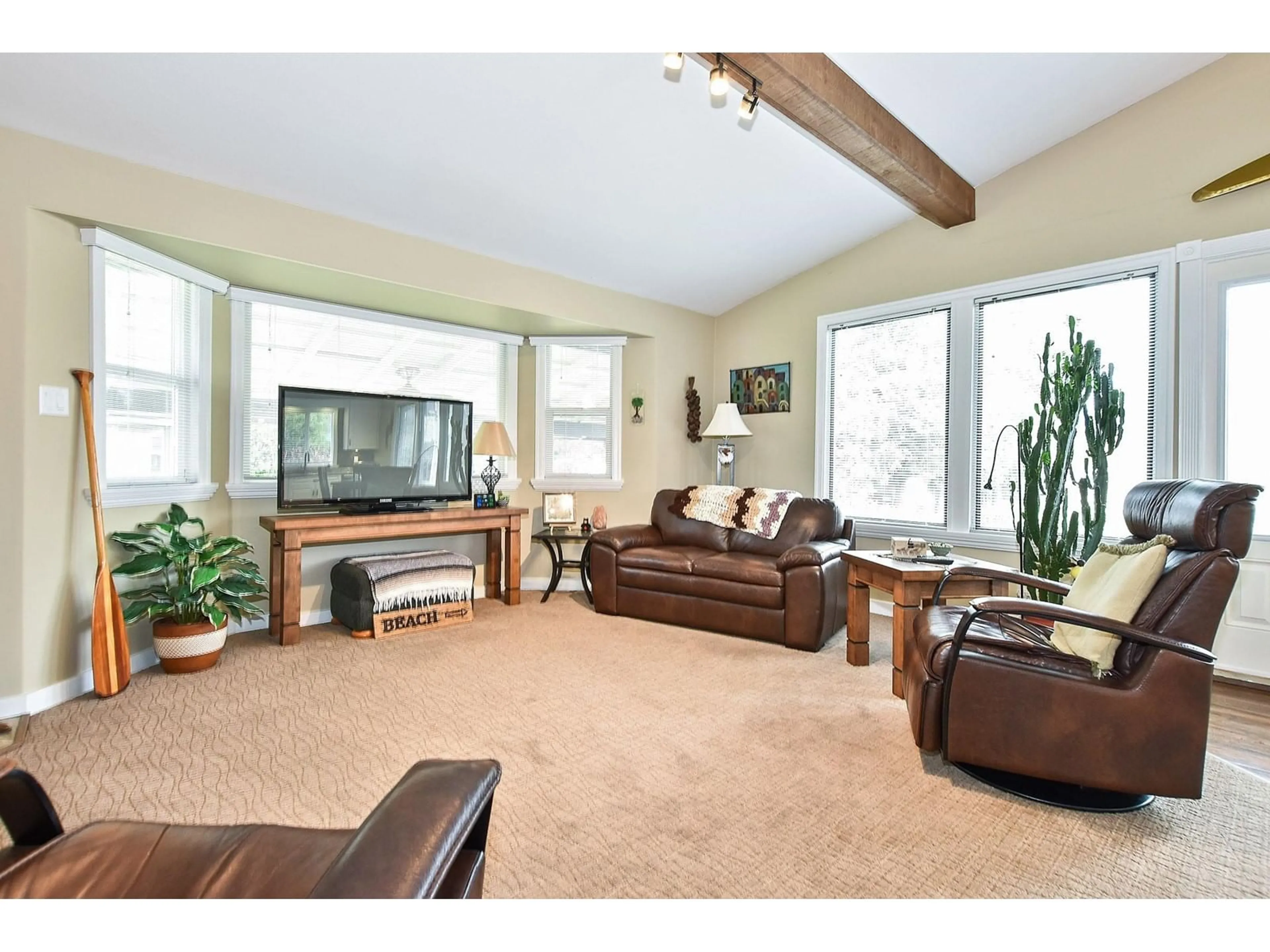 Living room with furniture, unknown for 12 - 9055 SHOOK, Mission British Columbia V2V7M6
