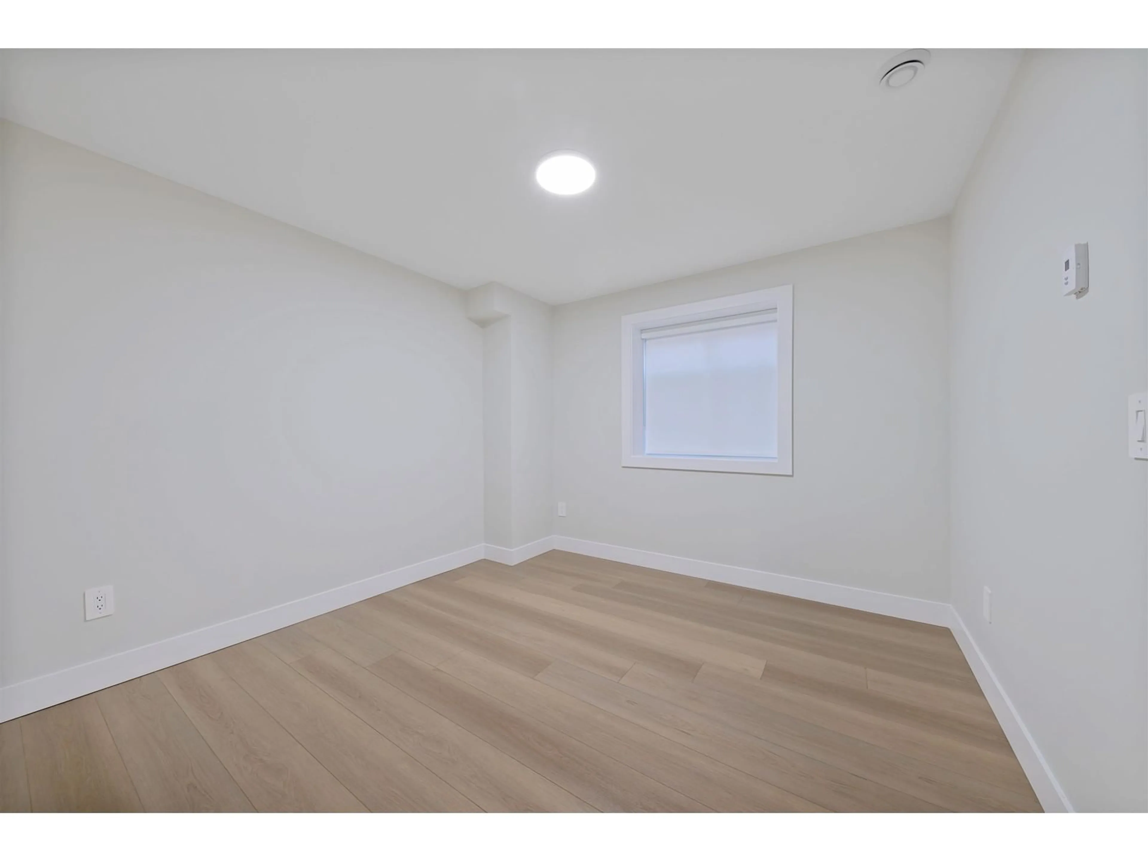 A pic of a room, not visible floor for 15648 110 AVENUE, Surrey British Columbia V4N4X3