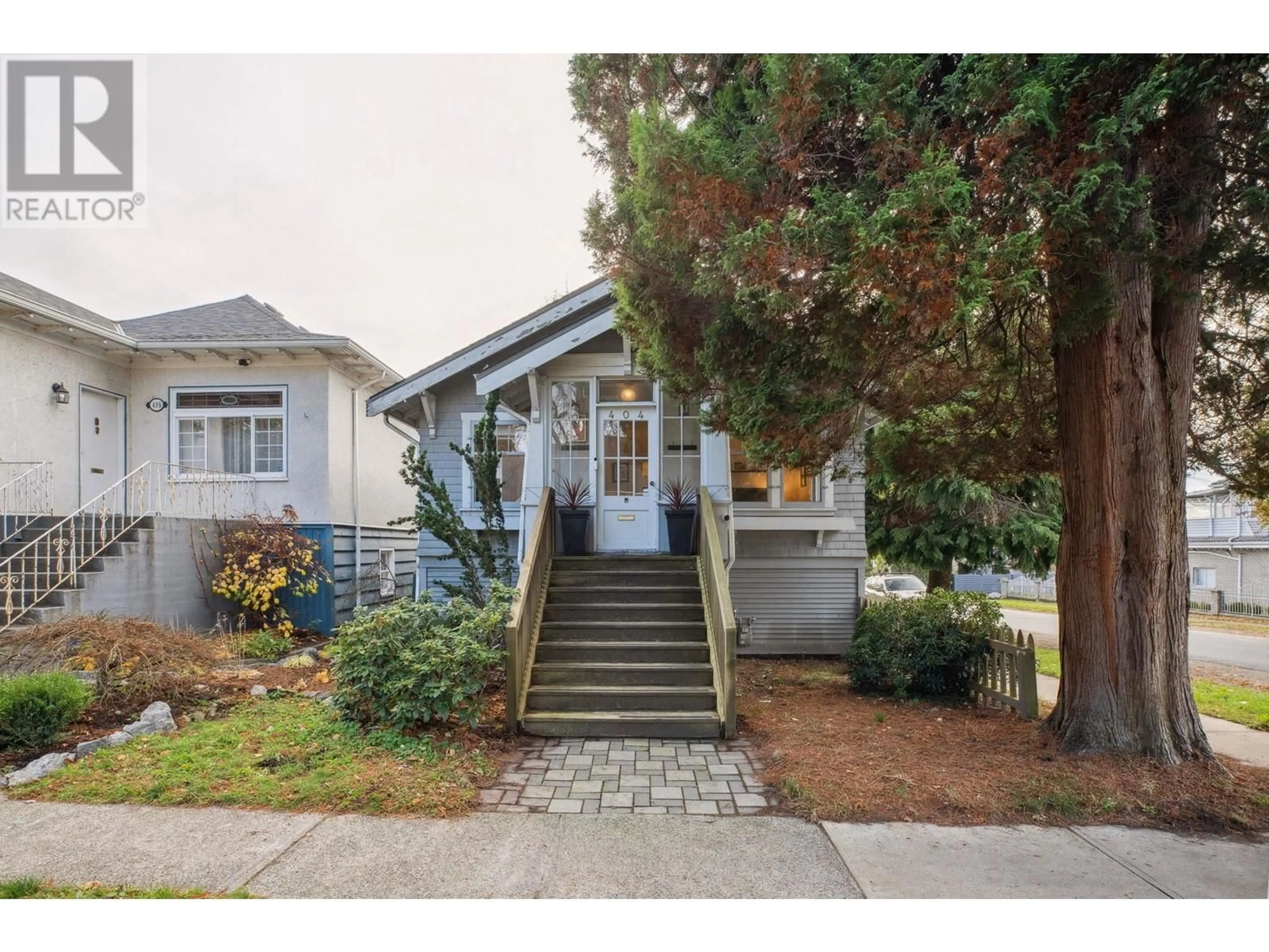 Frontside or backside of a home, cottage for 404 E 46TH AVENUE, Vancouver British Columbia V5W1Z9