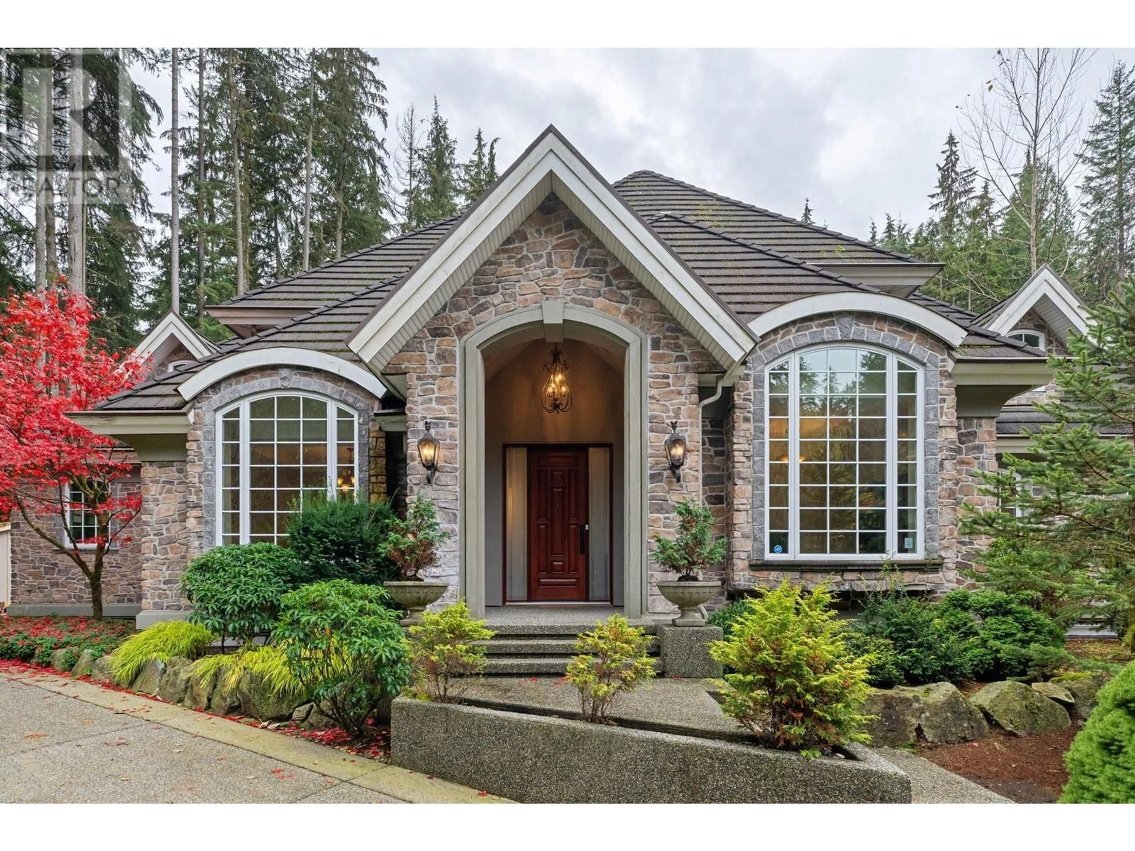 Home with brick exterior material for 320 FORESTVIEW LANE, Anmore British Columbia V3H0A3