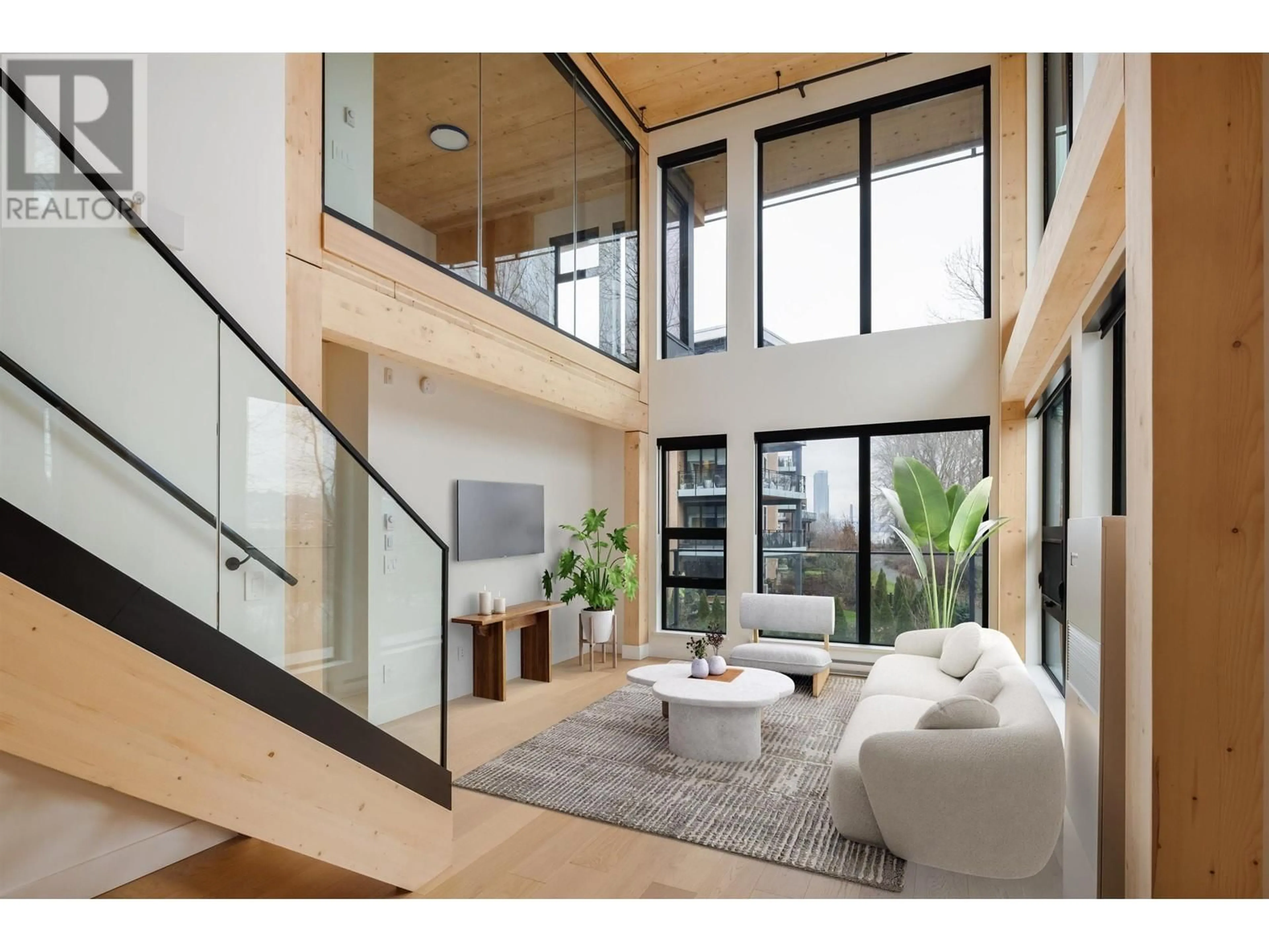 Indoor entryway, wood floors for 310 310 SALTER STREET, New Westminster British Columbia V3M0N7