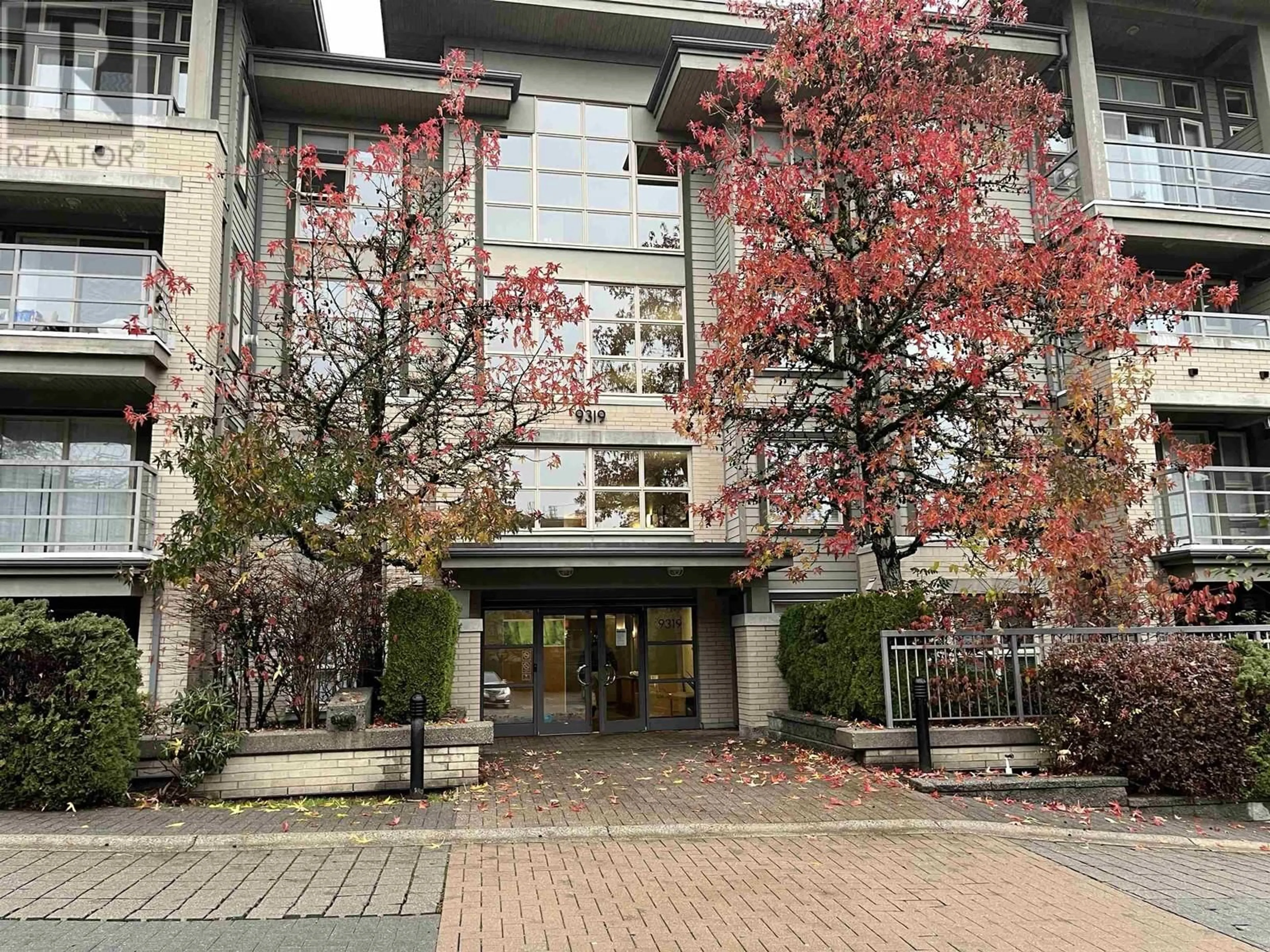 A pic from exterior of the house or condo, the front or back of building for 409 9319 UNIVERSITY CRESCENT, Burnaby British Columbia V5A4Y5