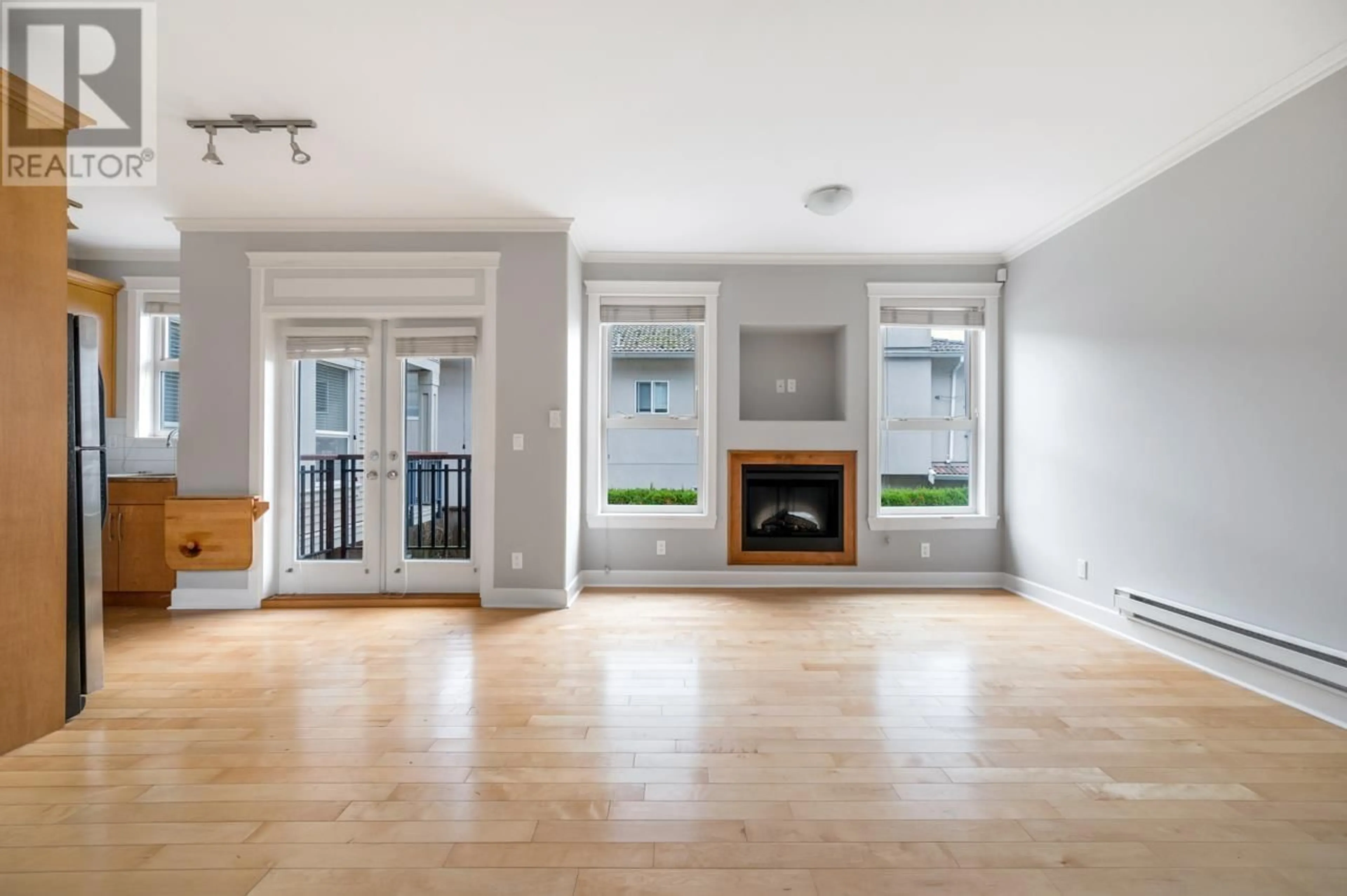 A pic of a room, wood floors for 4539 GRANGE STREET, Burnaby British Columbia V5H1P7