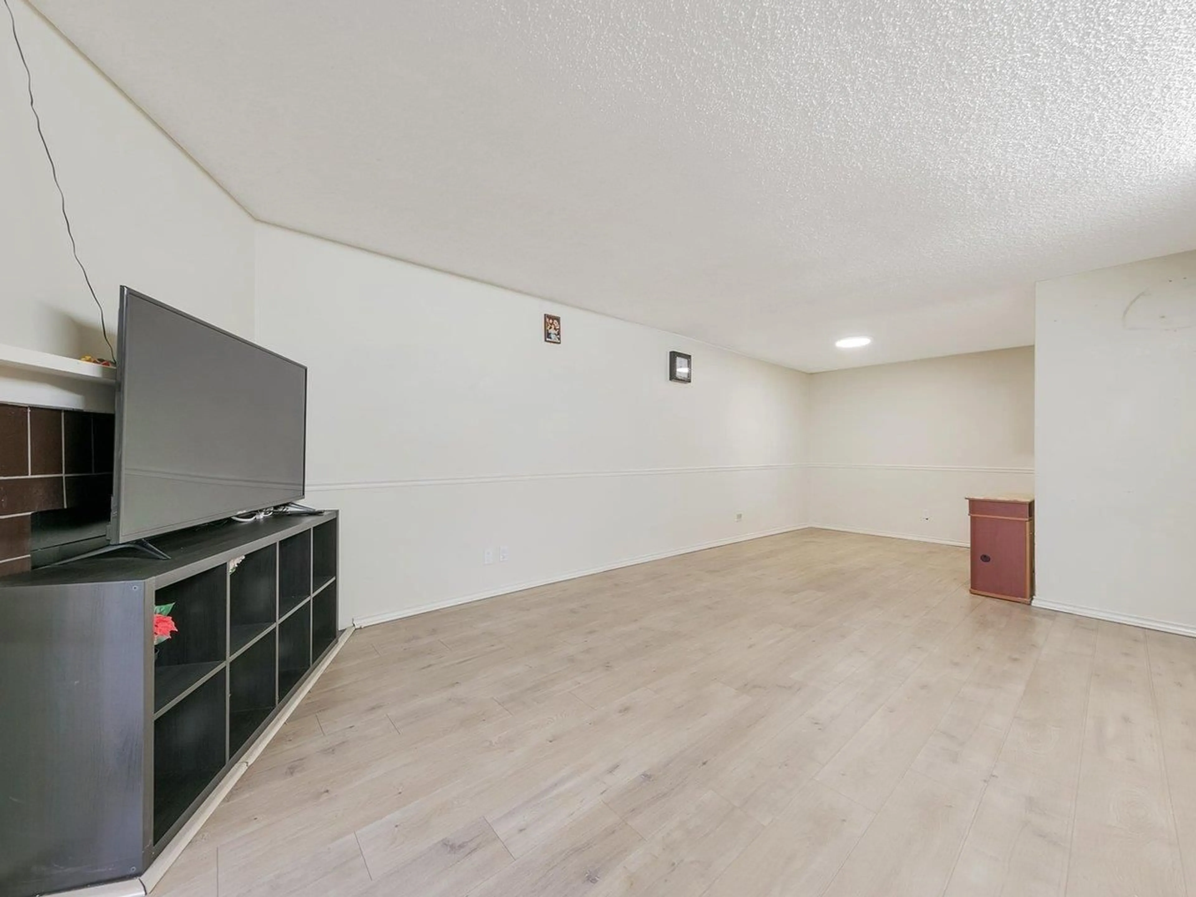 Other indoor space, not visible floor for 203 10560 154 STREET, Surrey British Columbia V3R8A3