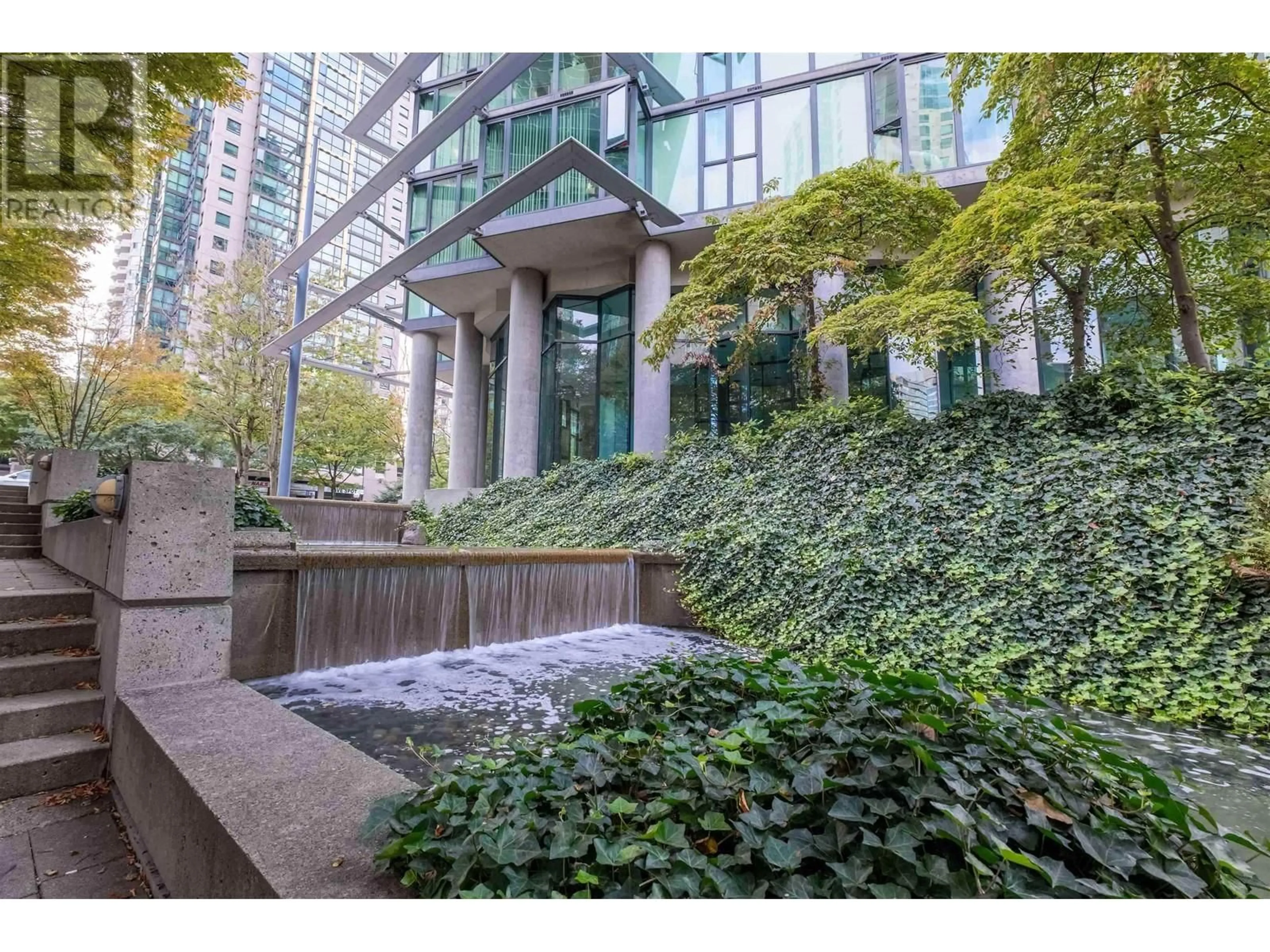 A pic from exterior of the house or condo, the street view for 608 1331 W GEORGIA STREET, Vancouver British Columbia V6E4P1