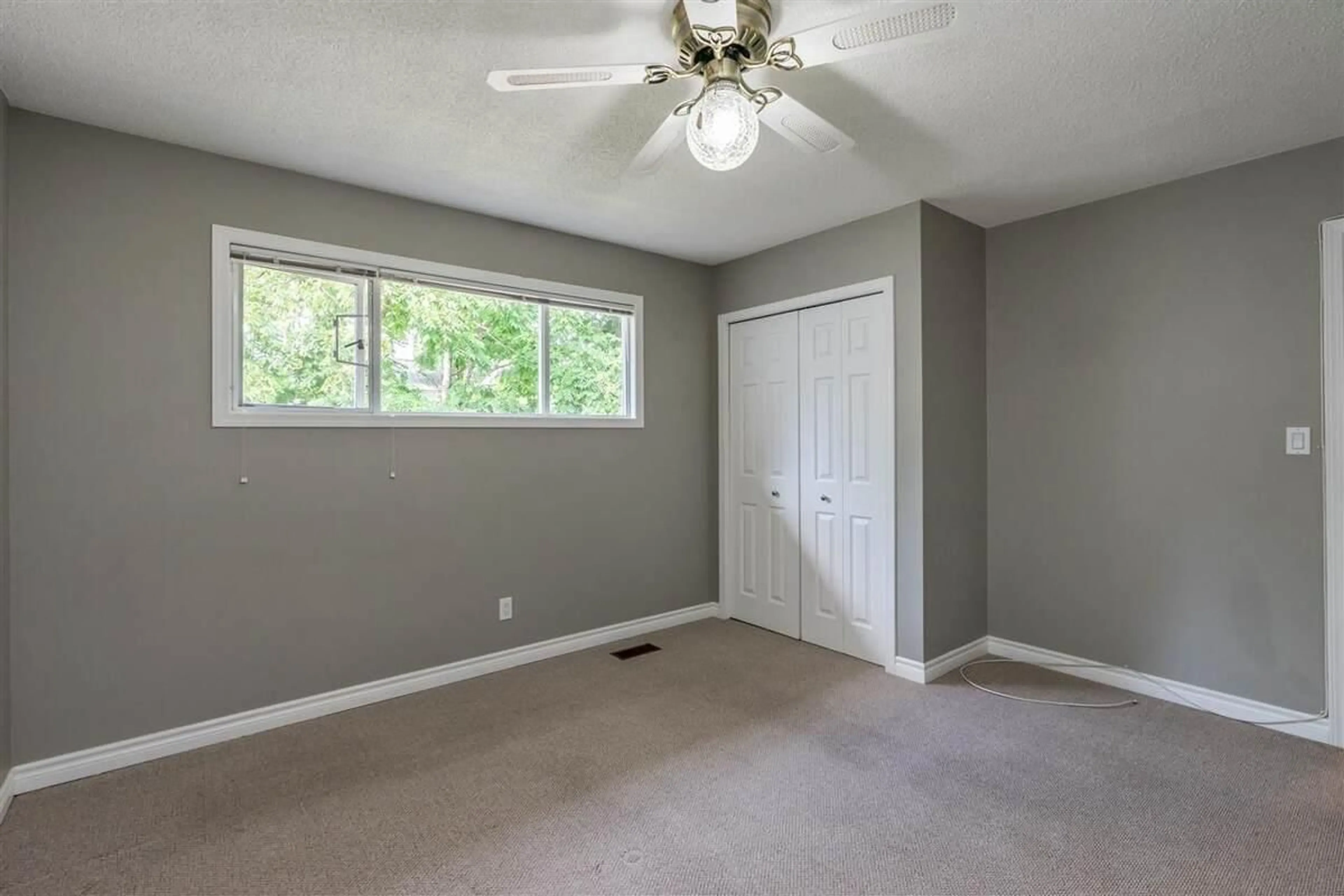 A pic of a room, carpet floors for 34779 MARSHALL ROAD, Abbotsford British Columbia V2S1M4