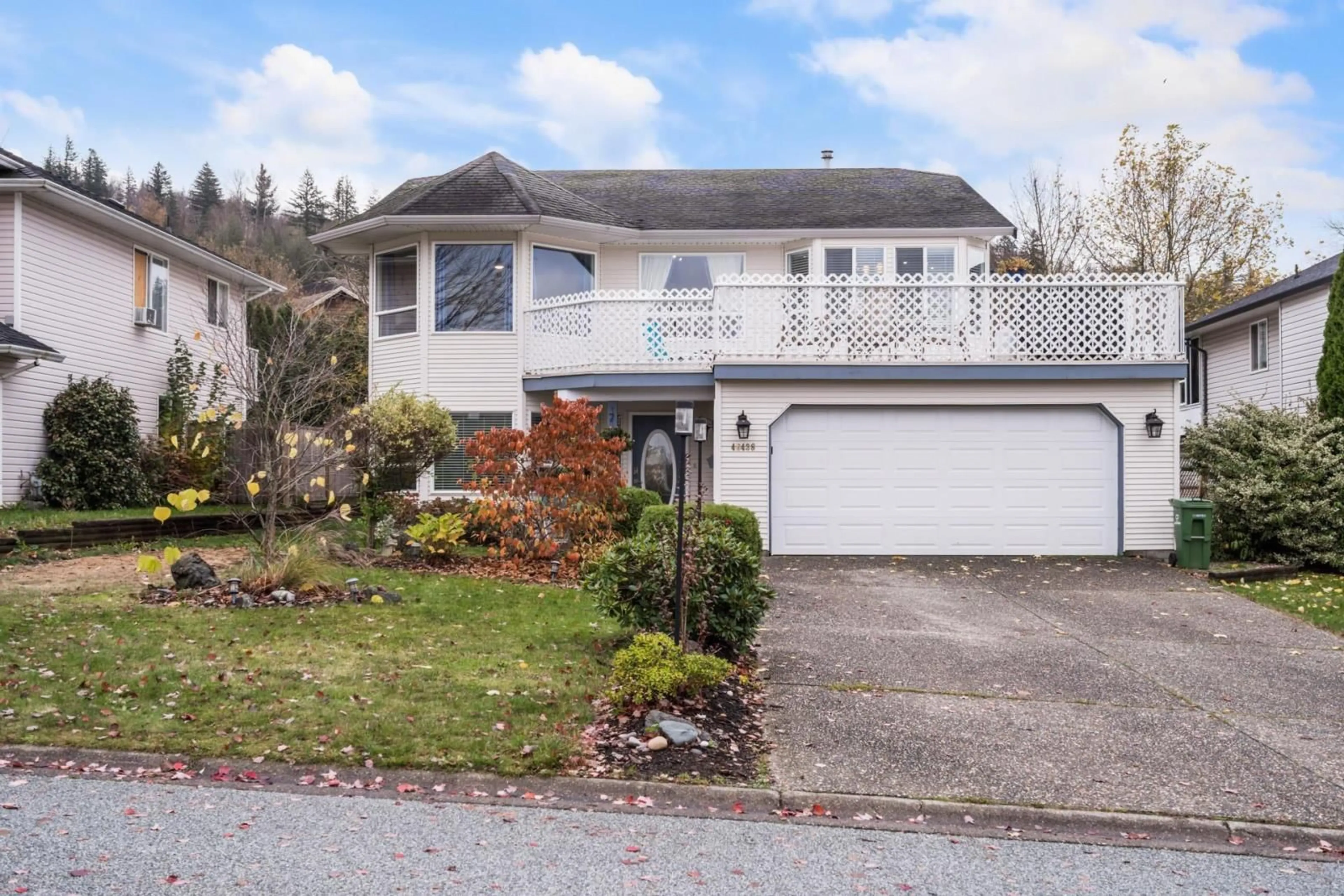 Frontside or backside of a home, the street view for 46438 FERGUSON PLACE, Chilliwack British Columbia V2R5L6