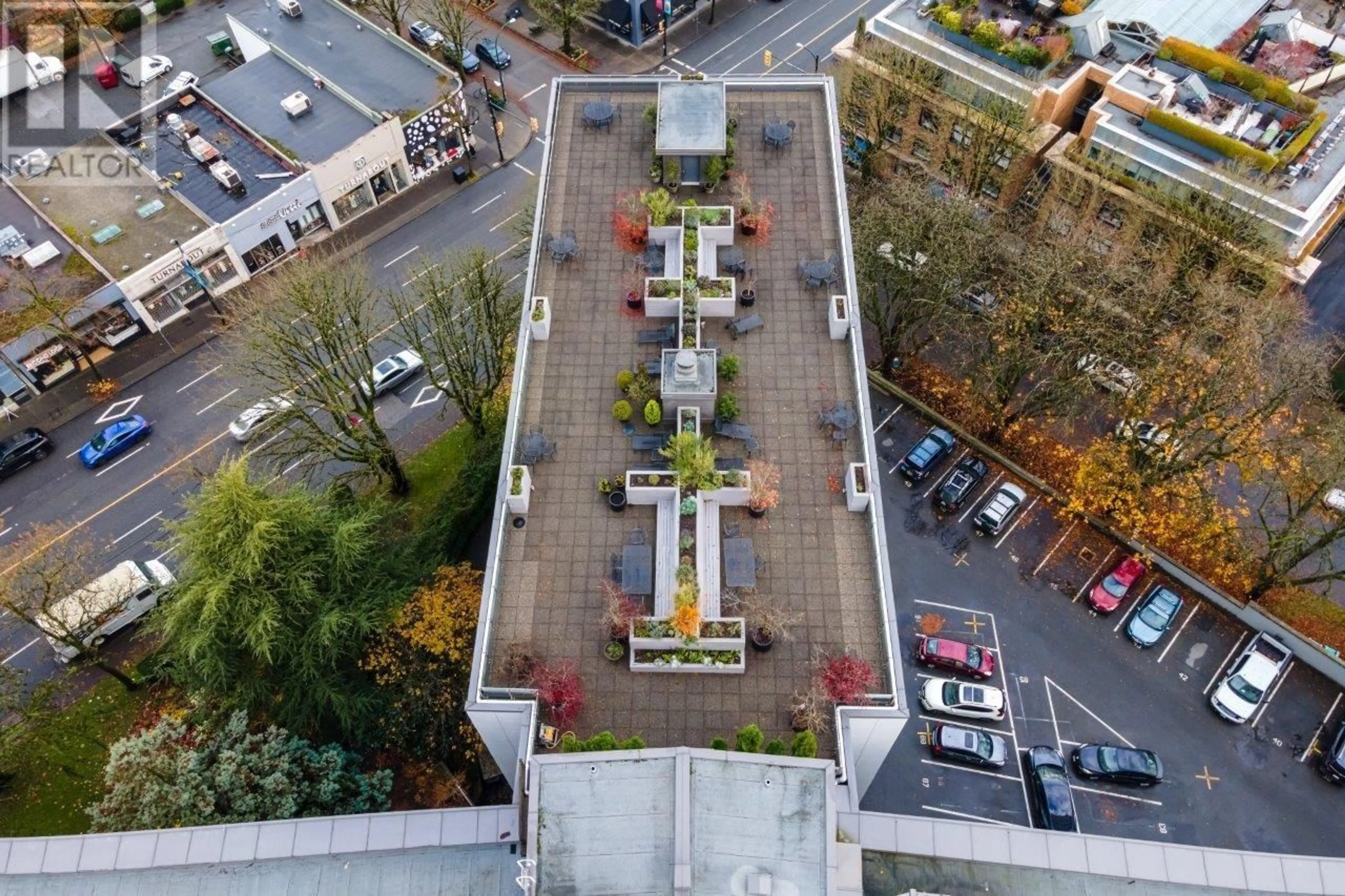 Patio, the street view for 724 1445 MARPOLE AVENUE, Vancouver British Columbia V6H1S5