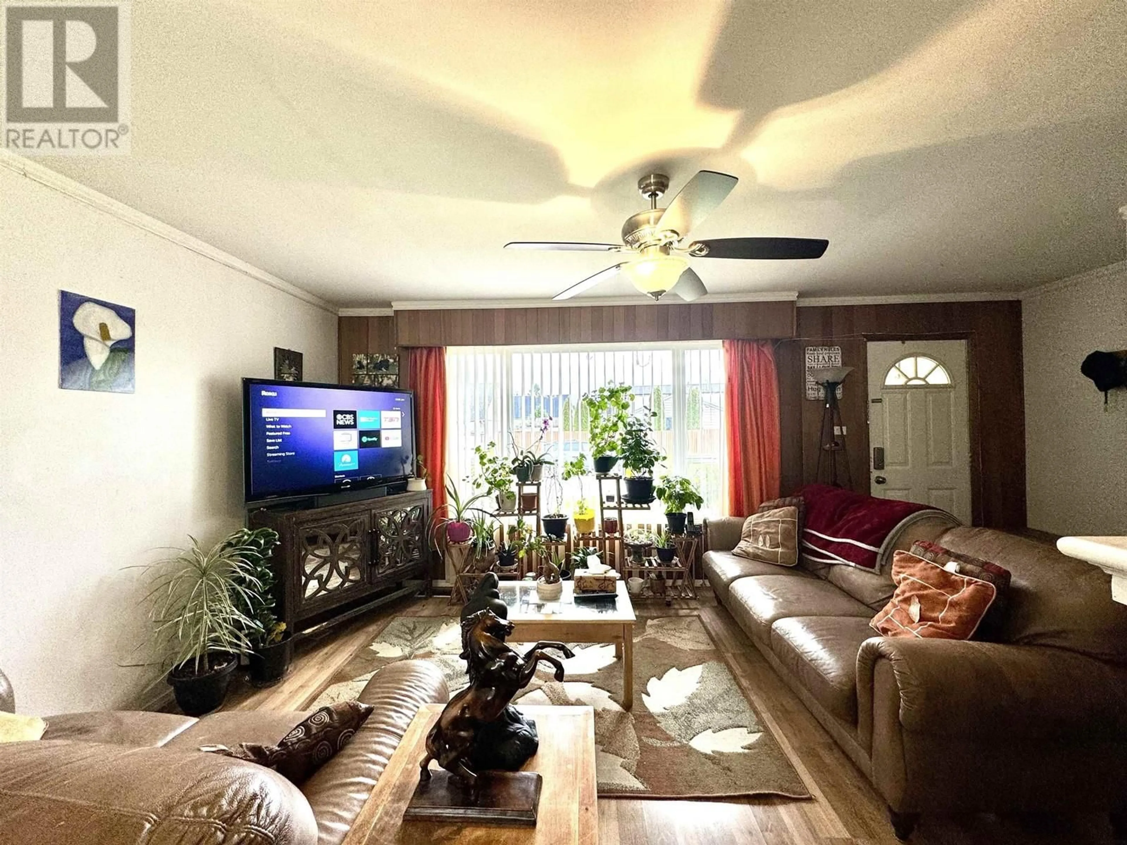 Living room with furniture, wood/laminate floor for 43 SWALLOW STREET, Kitimat British Columbia V8C1K6