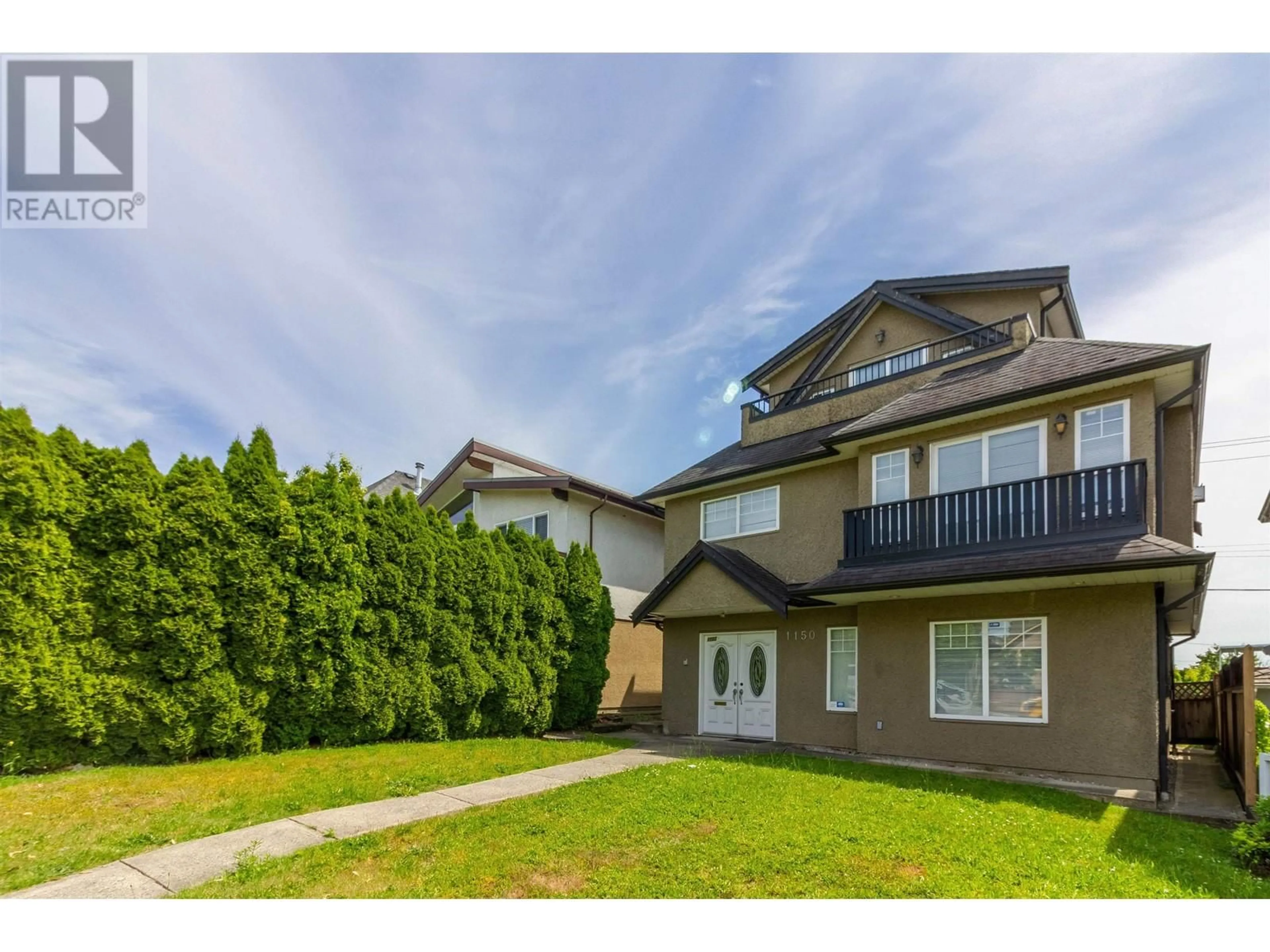 Frontside or backside of a home, the fenced backyard for 1150 E 41ST AVENUE, Vancouver British Columbia V5W1R2