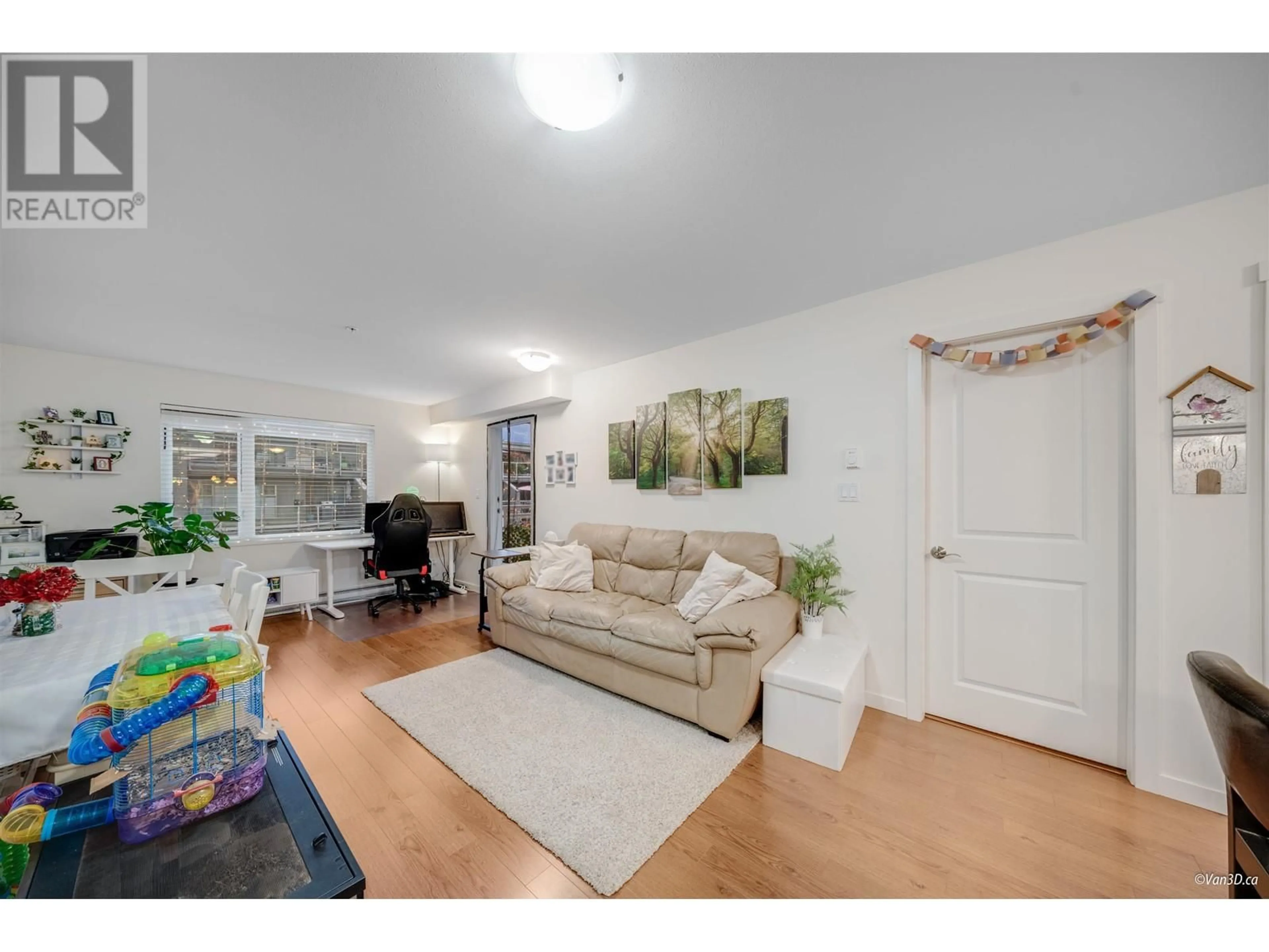 A pic of a room, not visible floor for 302 2373 ATKINS AVENUE, Port Coquitlam British Columbia V3C1Y7