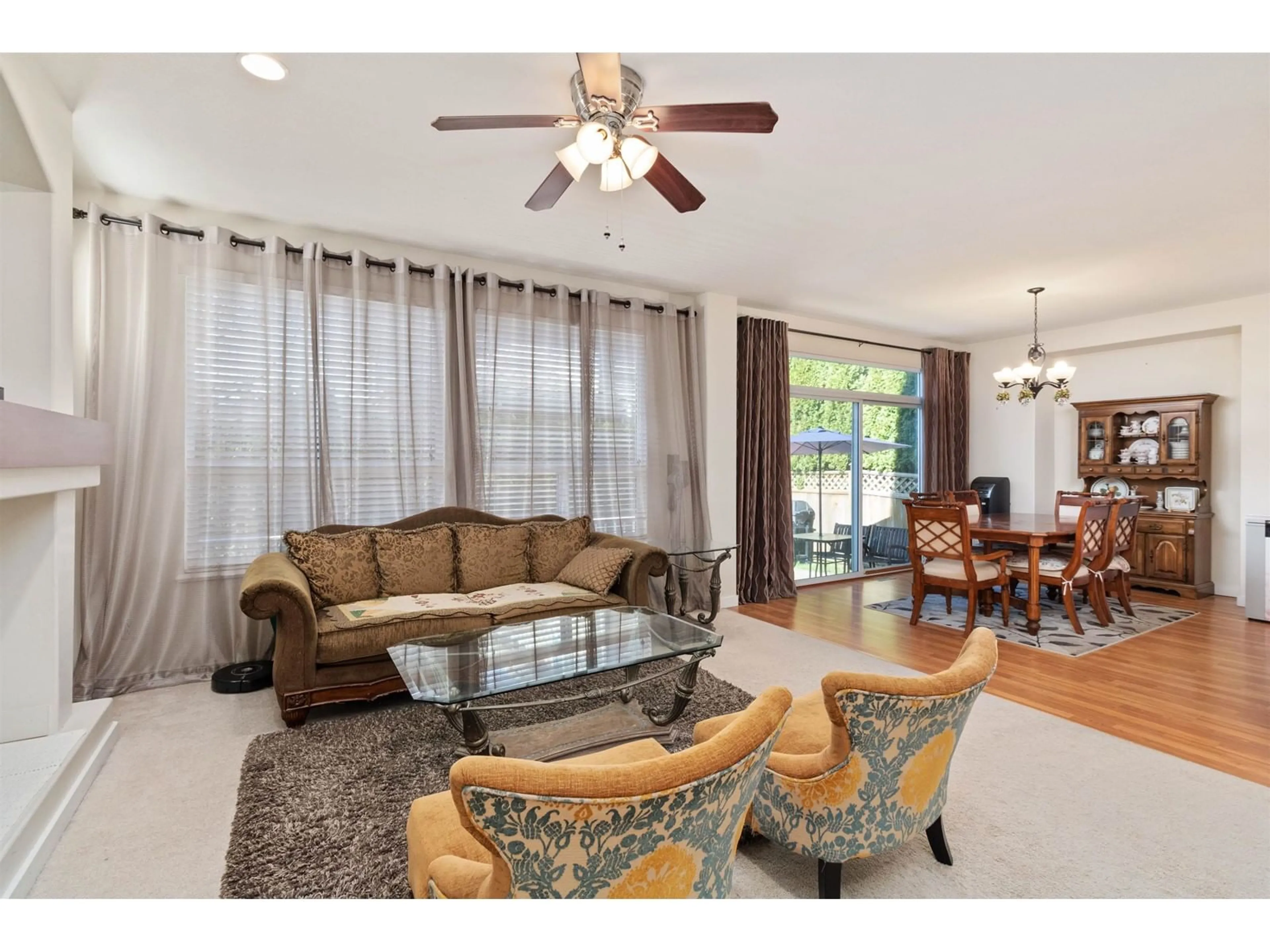 Living room, wood floors for 8421 209 STREET, Langley British Columbia V2Y0A3