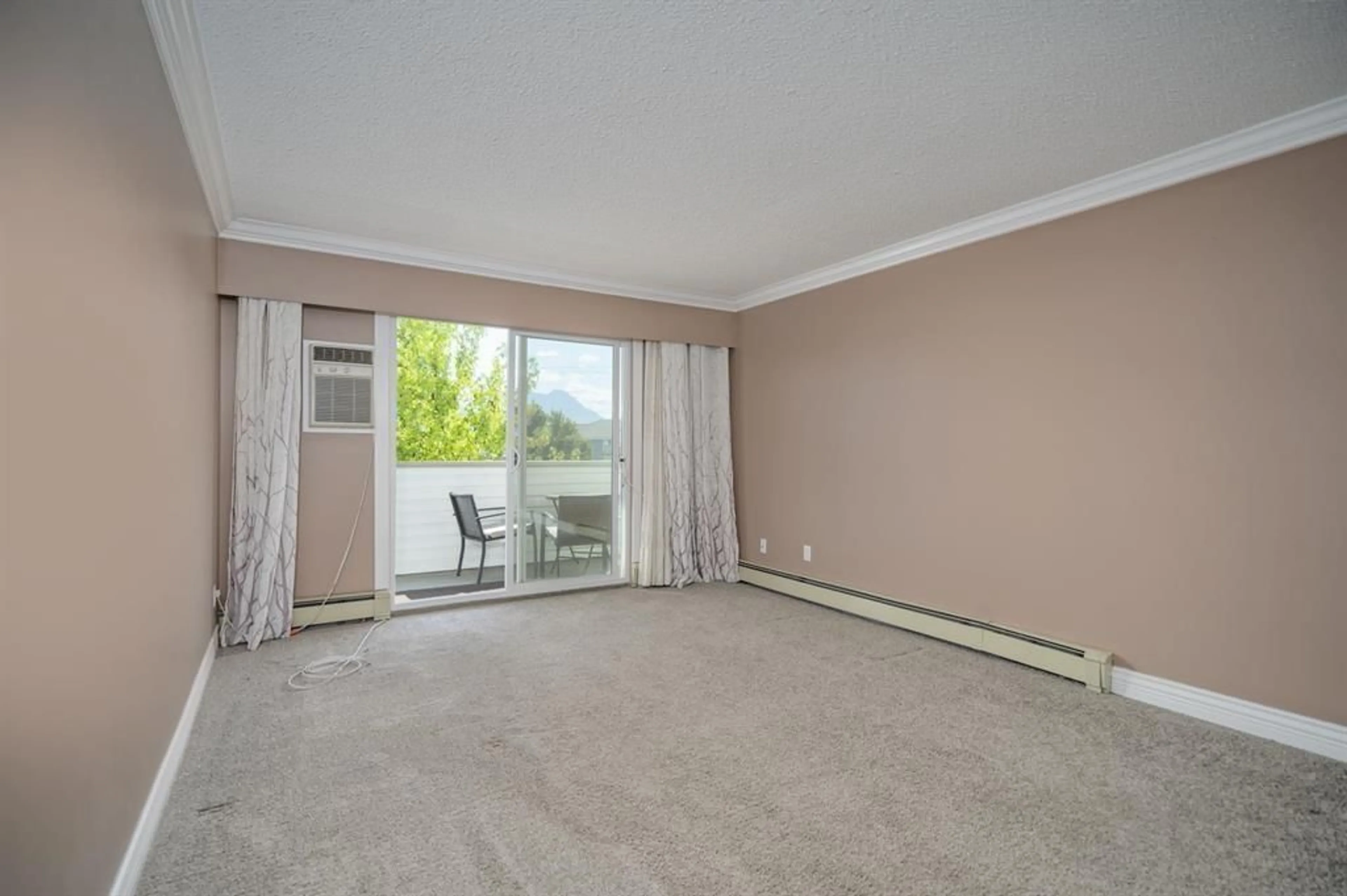 A pic of a room, not visible floor for 202 9175 MARY STREET|Chilliwack Proper W, Chilliwack British Columbia V2P4H7