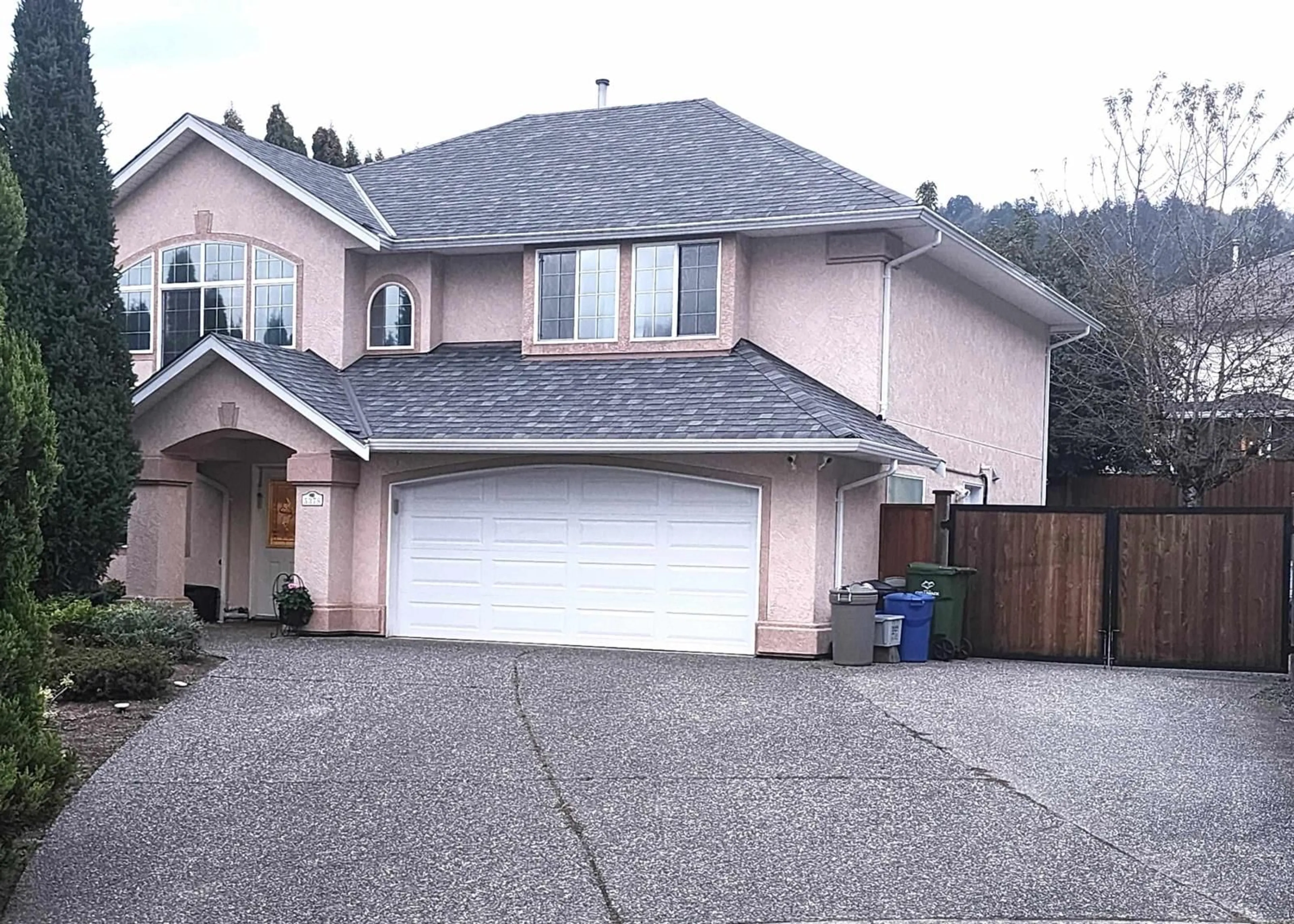 Frontside or backside of a home, the street view for 5378 SPRINGGATE PLACE, Chilliwack British Columbia V2R3W5