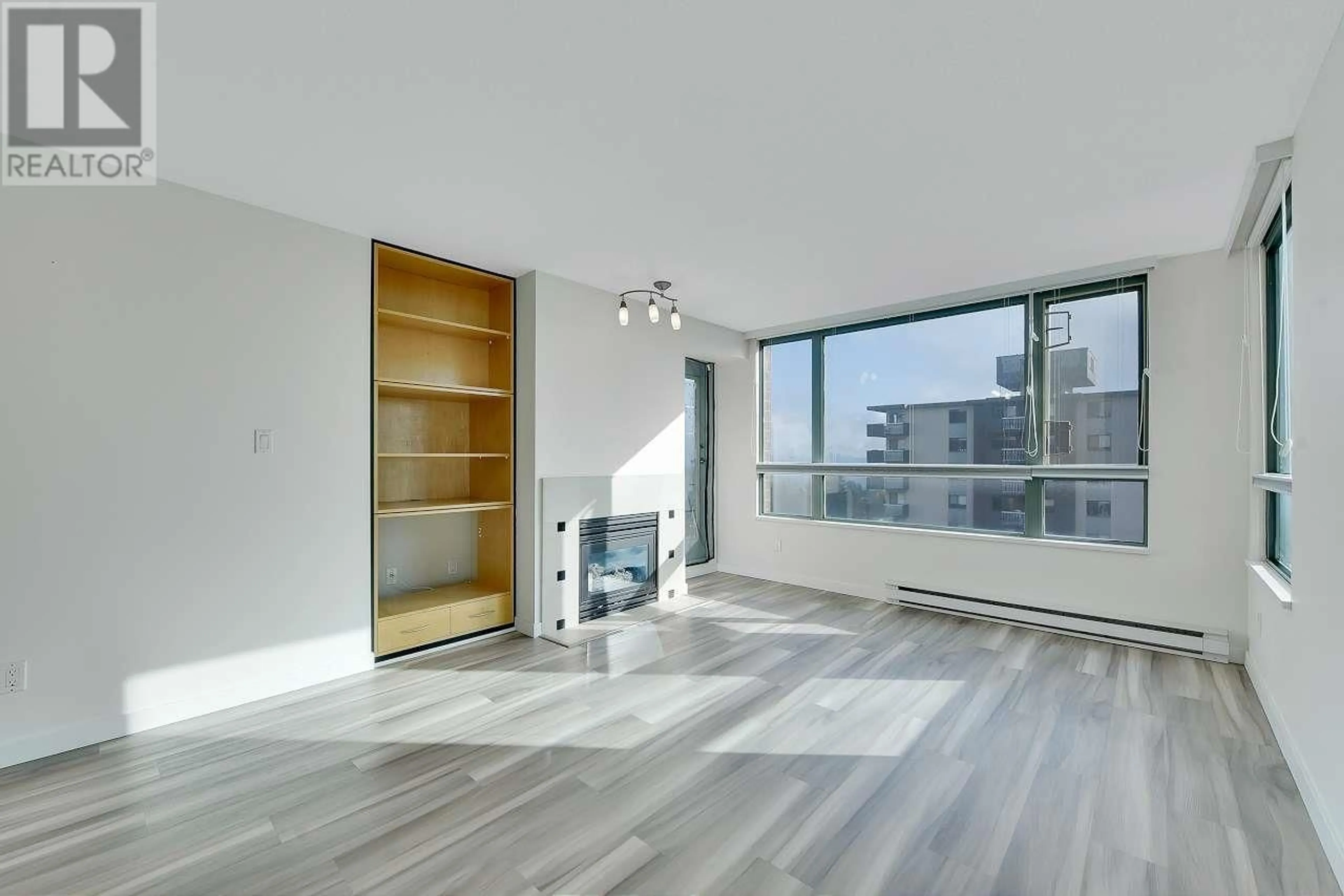 A pic of a room, wood floors for 1208 4888 HAZEL STREET, Burnaby British Columbia V5H4T4