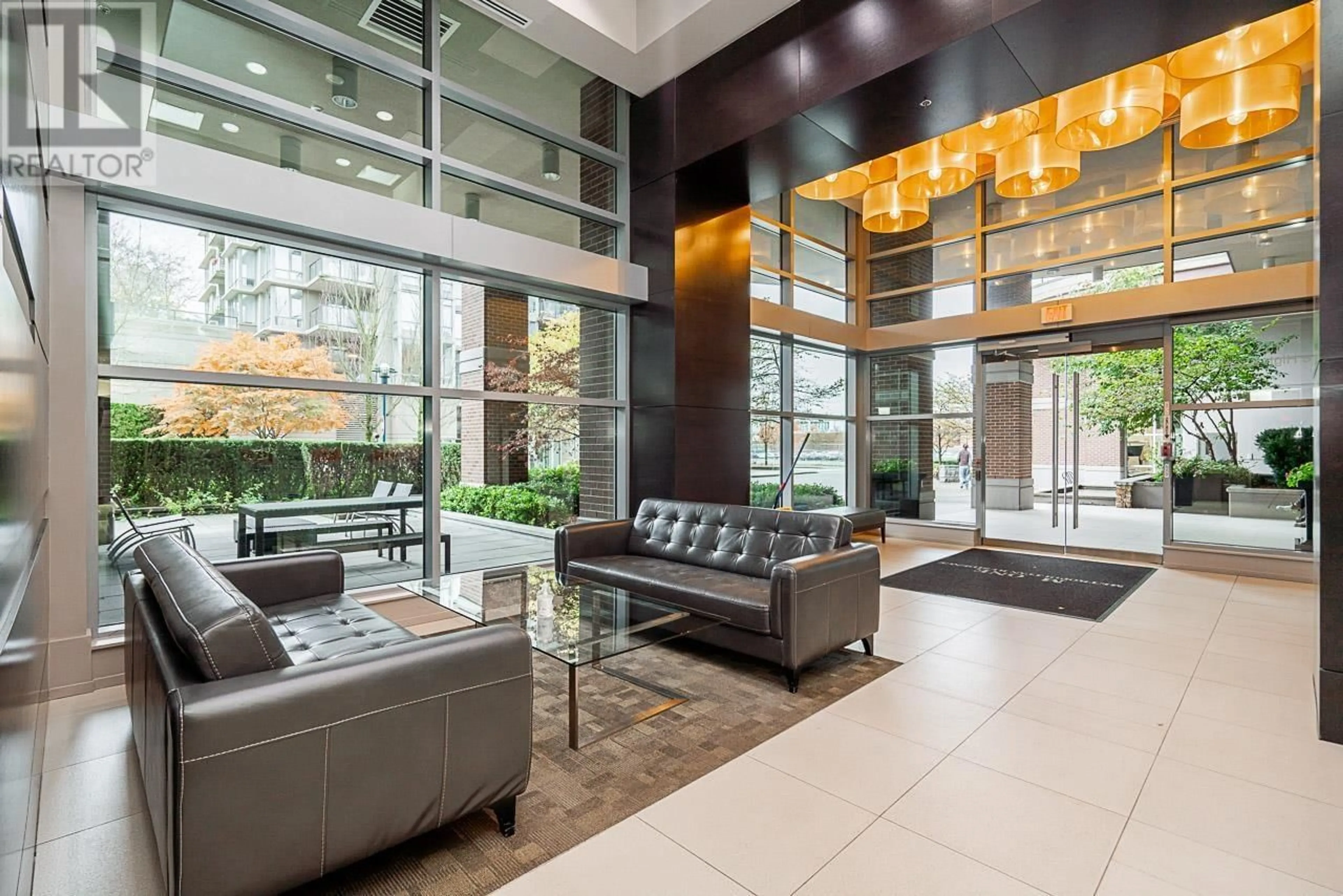 Indoor lobby, wood floors for 2606 1155 THE HIGH STREET, Coquitlam British Columbia V3B7W4