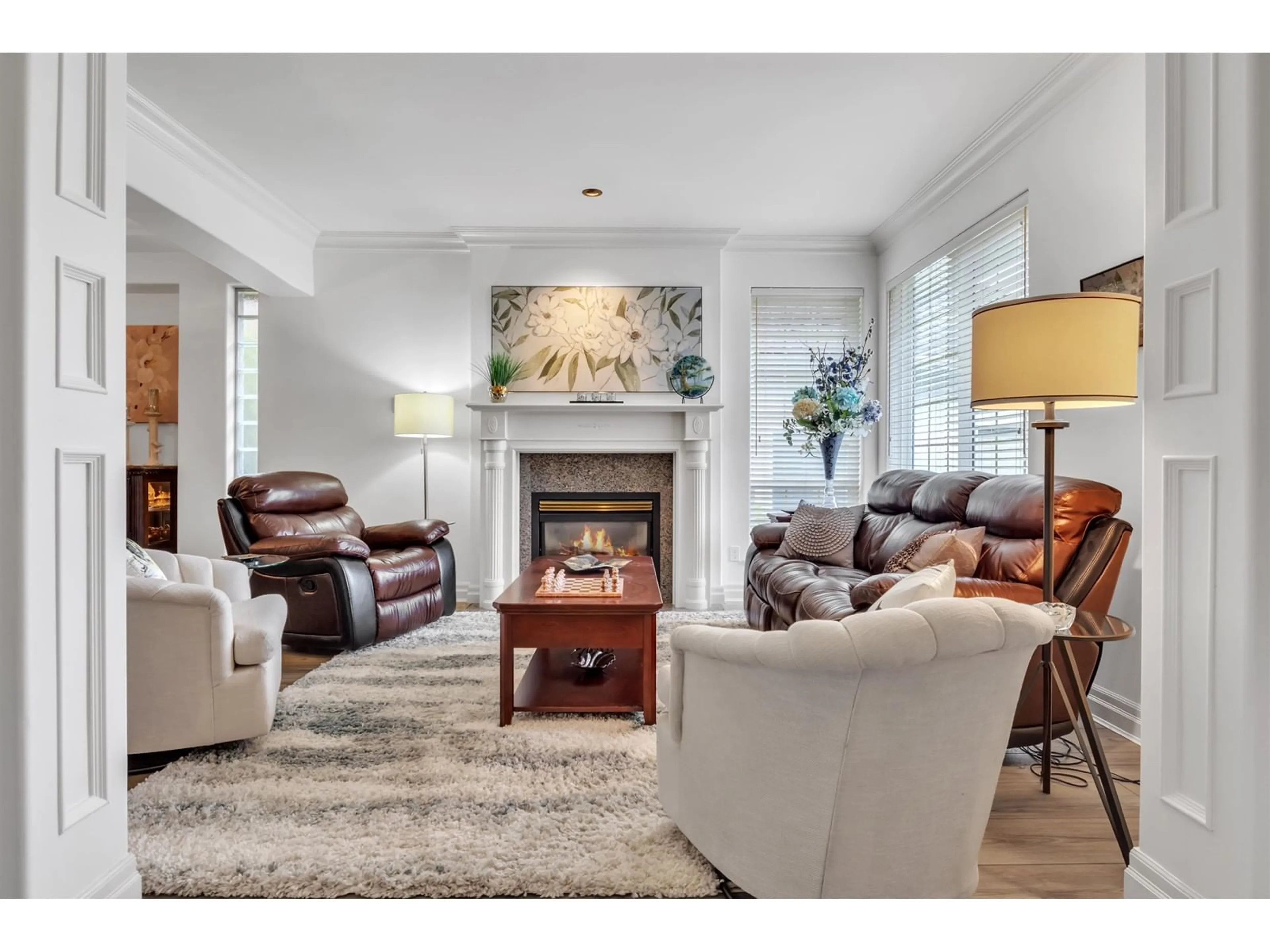 Living room, wood floors for 3903 COACHSTONE WAY, Abbotsford British Columbia V2S8G6