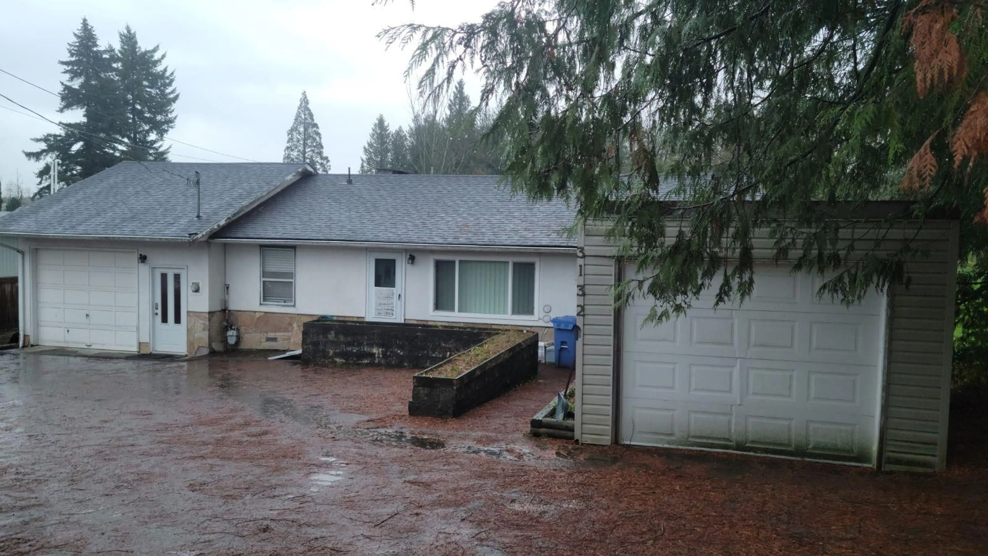 Frontside or backside of a home, cottage for 3132 BRADNER ROAD, Abbotsford British Columbia V4X1K2