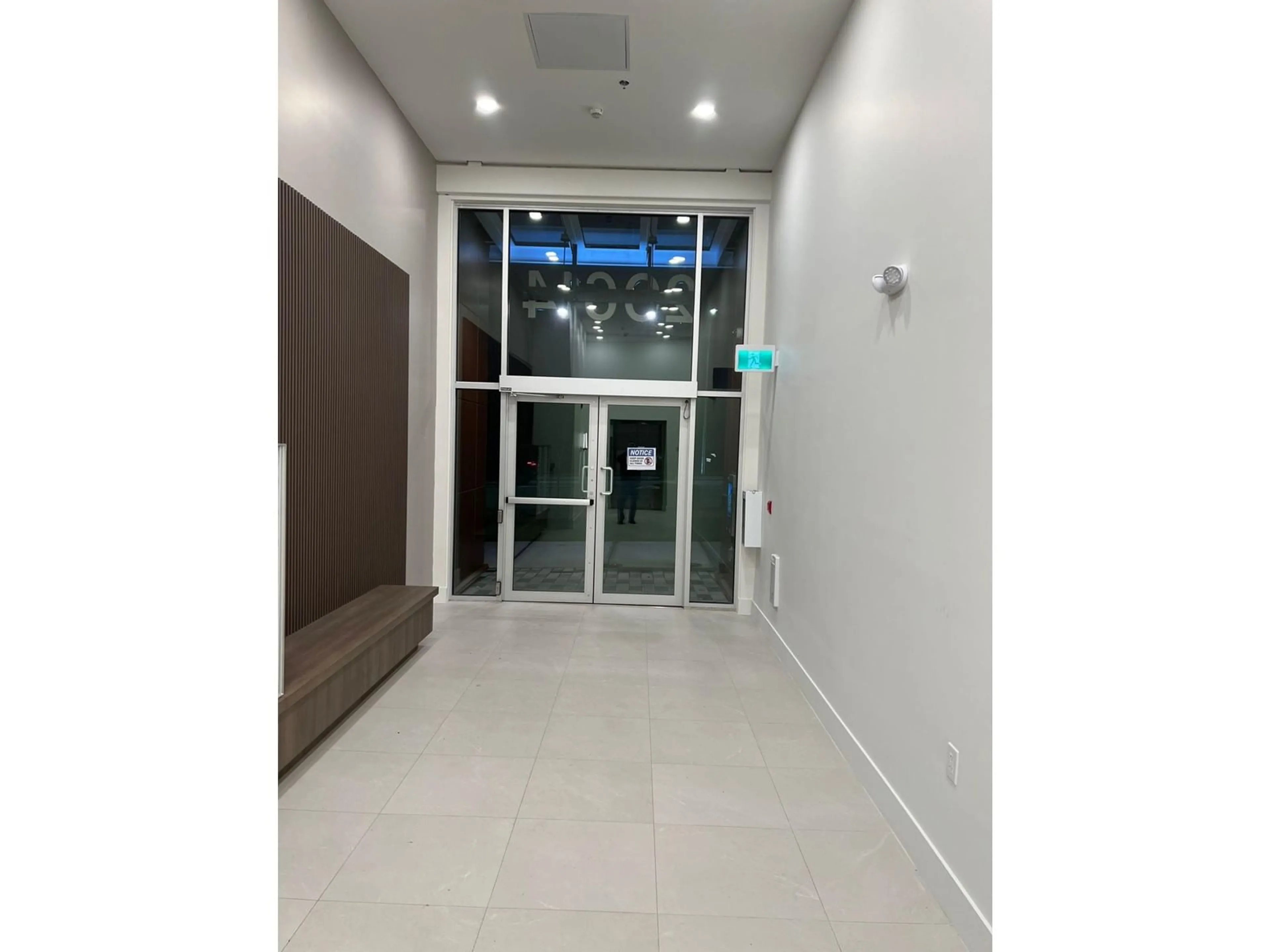 Indoor foyer, unknown floor for 306 20614 80 AVENUE, Langley British Columbia V2Y3W7