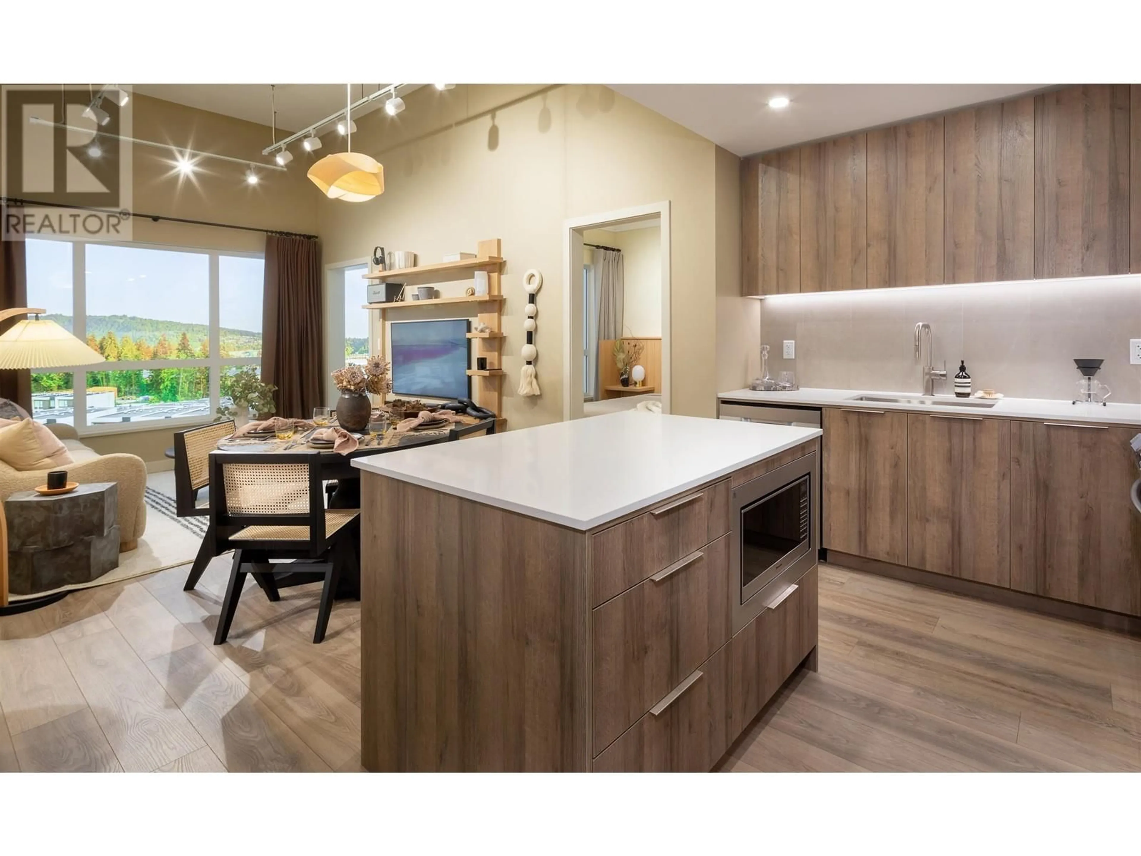 Open concept kitchen for 202 3594 MALSUM DRIVE, North Vancouver British Columbia V0V0V0