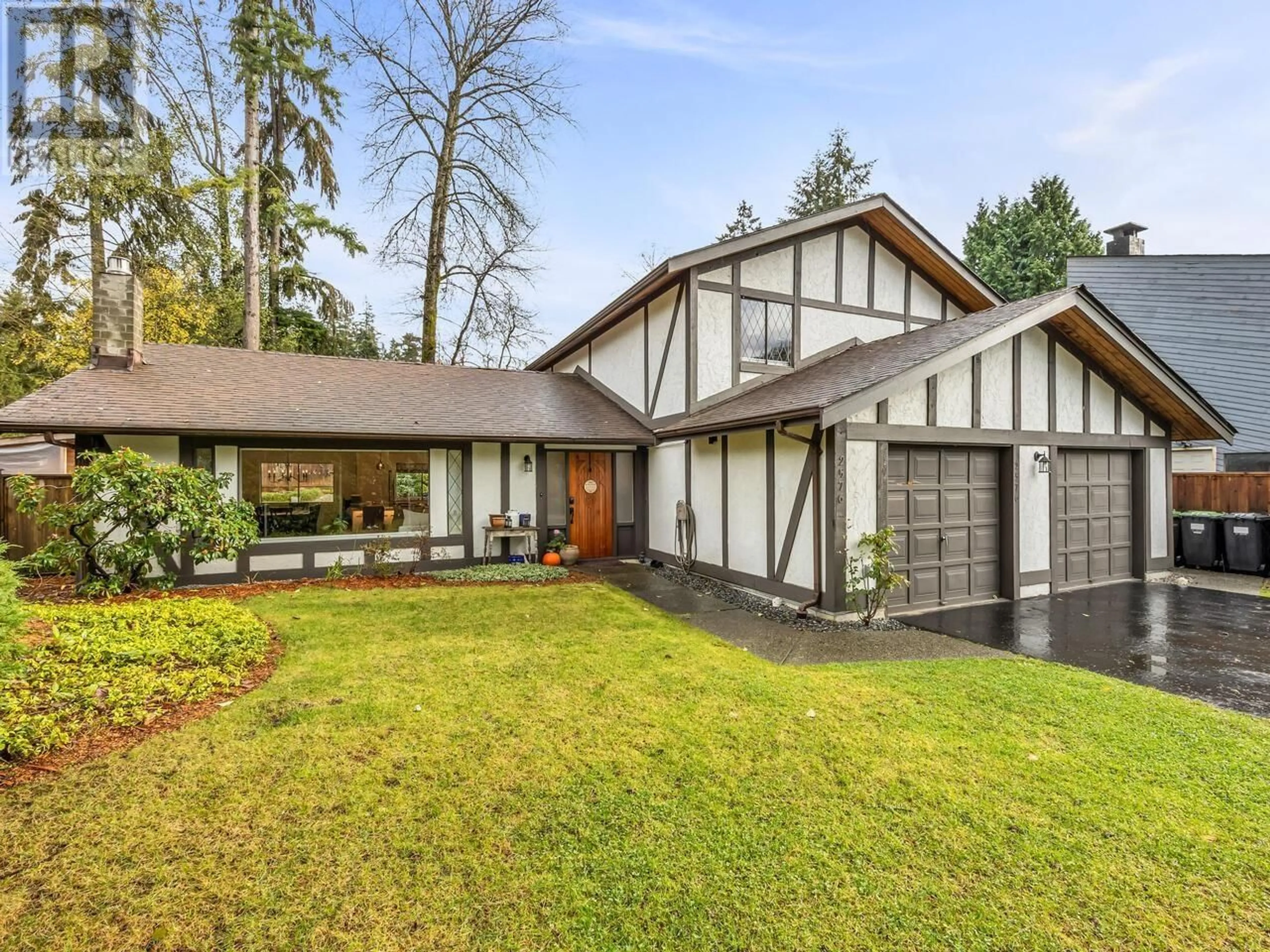 Frontside or backside of a home, cottage for 2576 BYRON ROAD, North Vancouver British Columbia V7H1M2