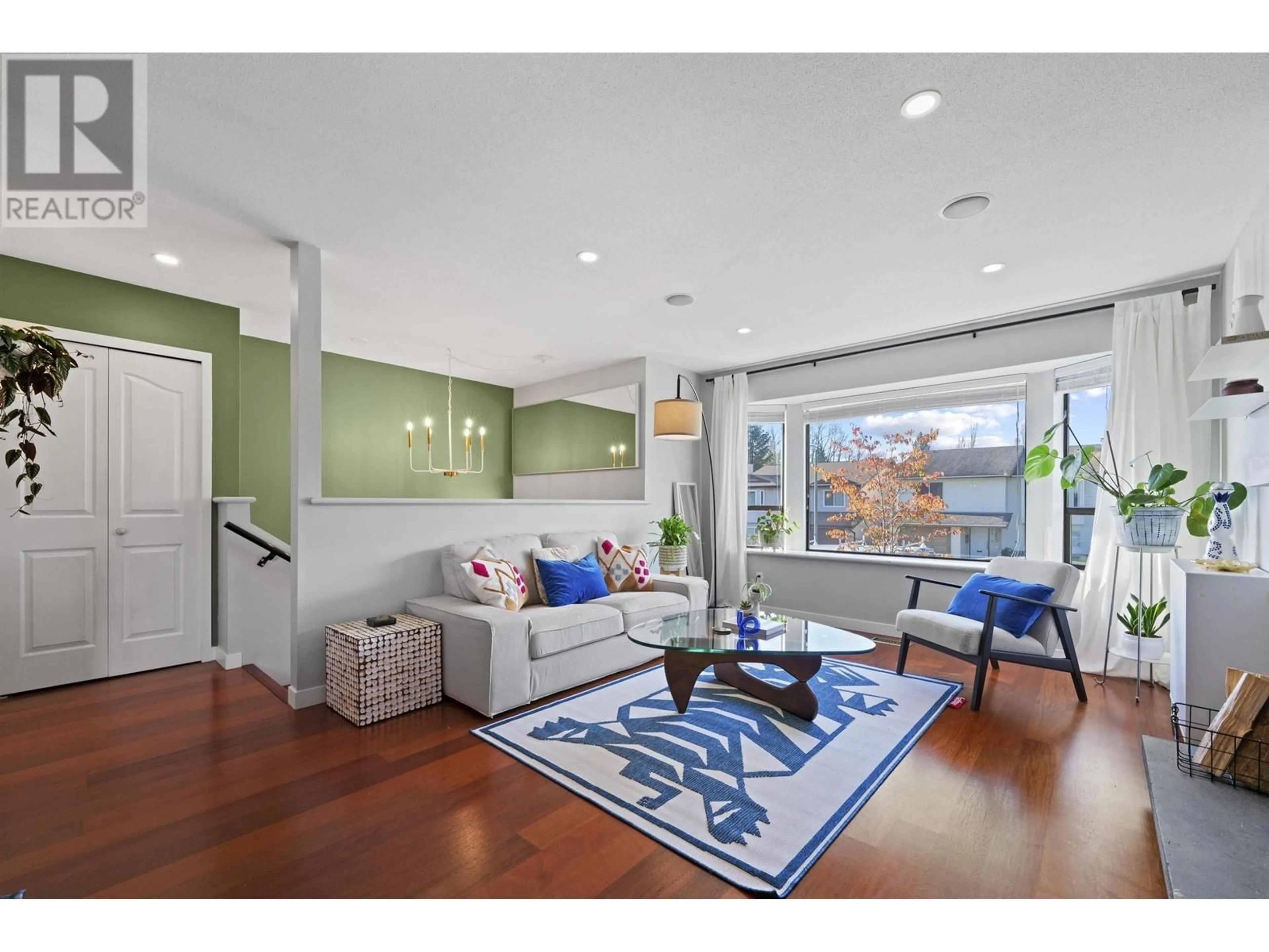 Living room, wood floors for 3133 REDONDA DRIVE, Coquitlam British Columbia V3E2A3