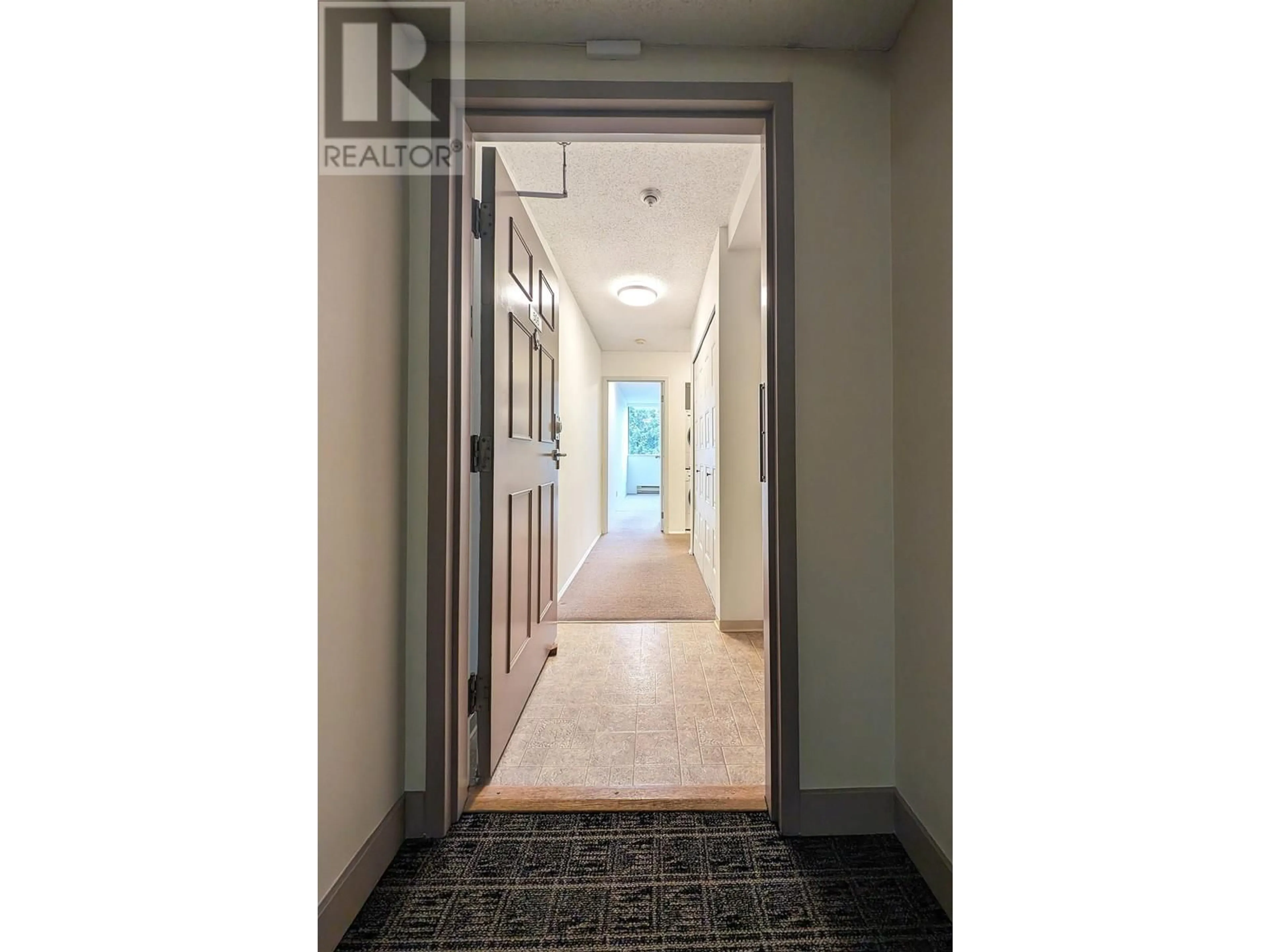 Indoor foyer, not visible floor for 506 3970 CARRIGAN COURT, Burnaby British Columbia V3N4S5